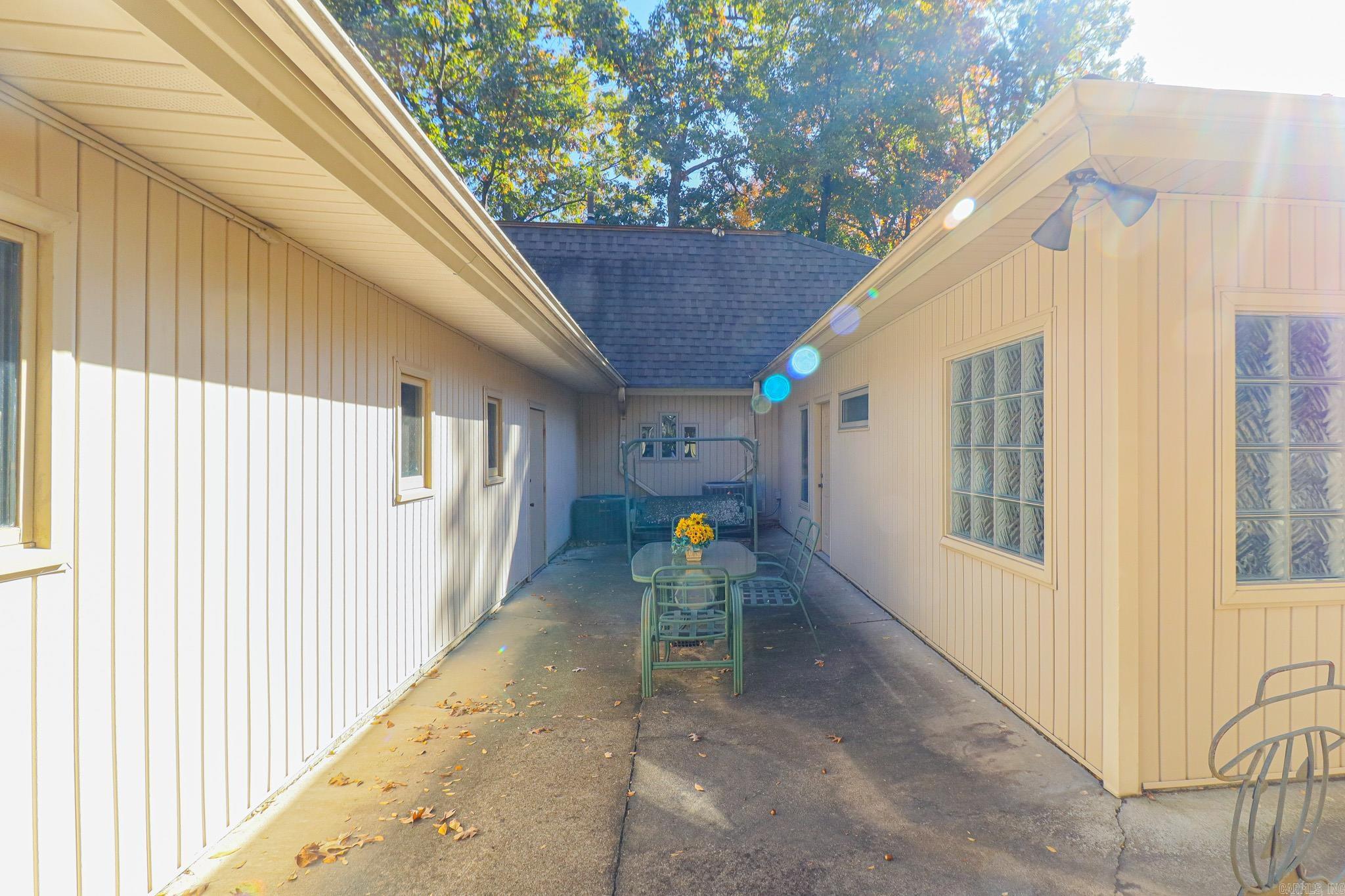 2100 Paula Drive Jonesboro, AR 72404