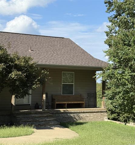 126 W Hawkview  Royal, AR