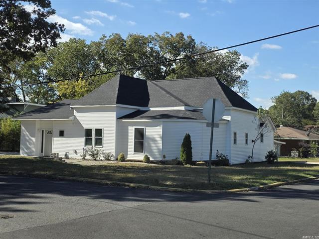 400  Clark  Hot Springs, AR