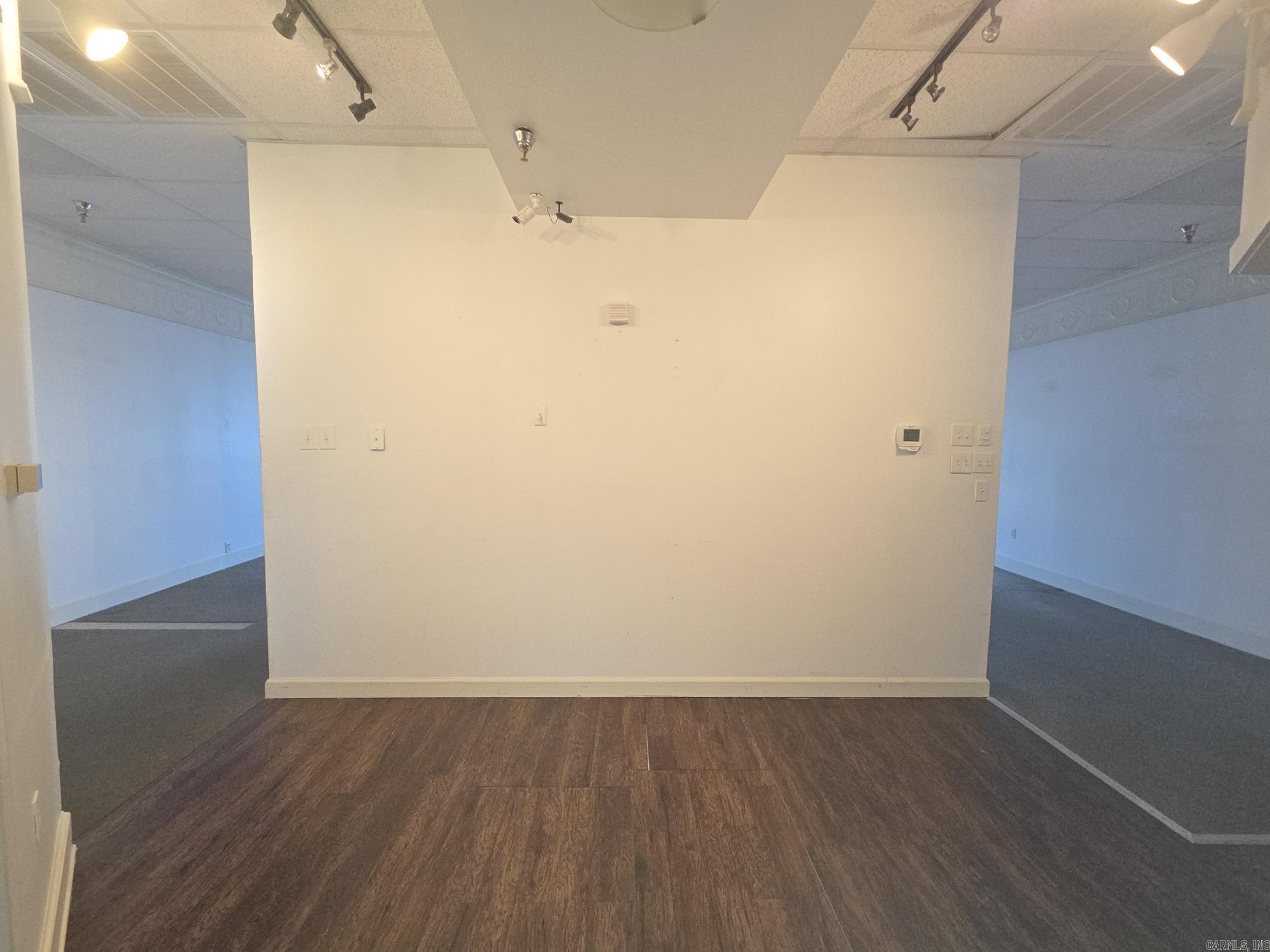 1545 E Race  Searcy, AR