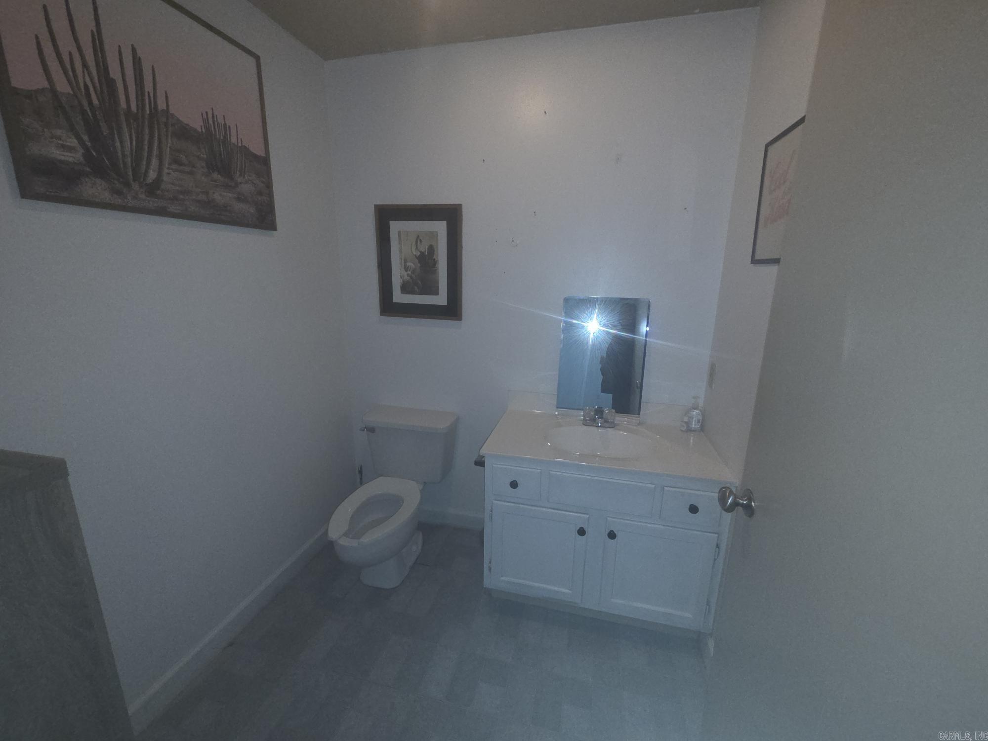 1545 E Race  Searcy, AR