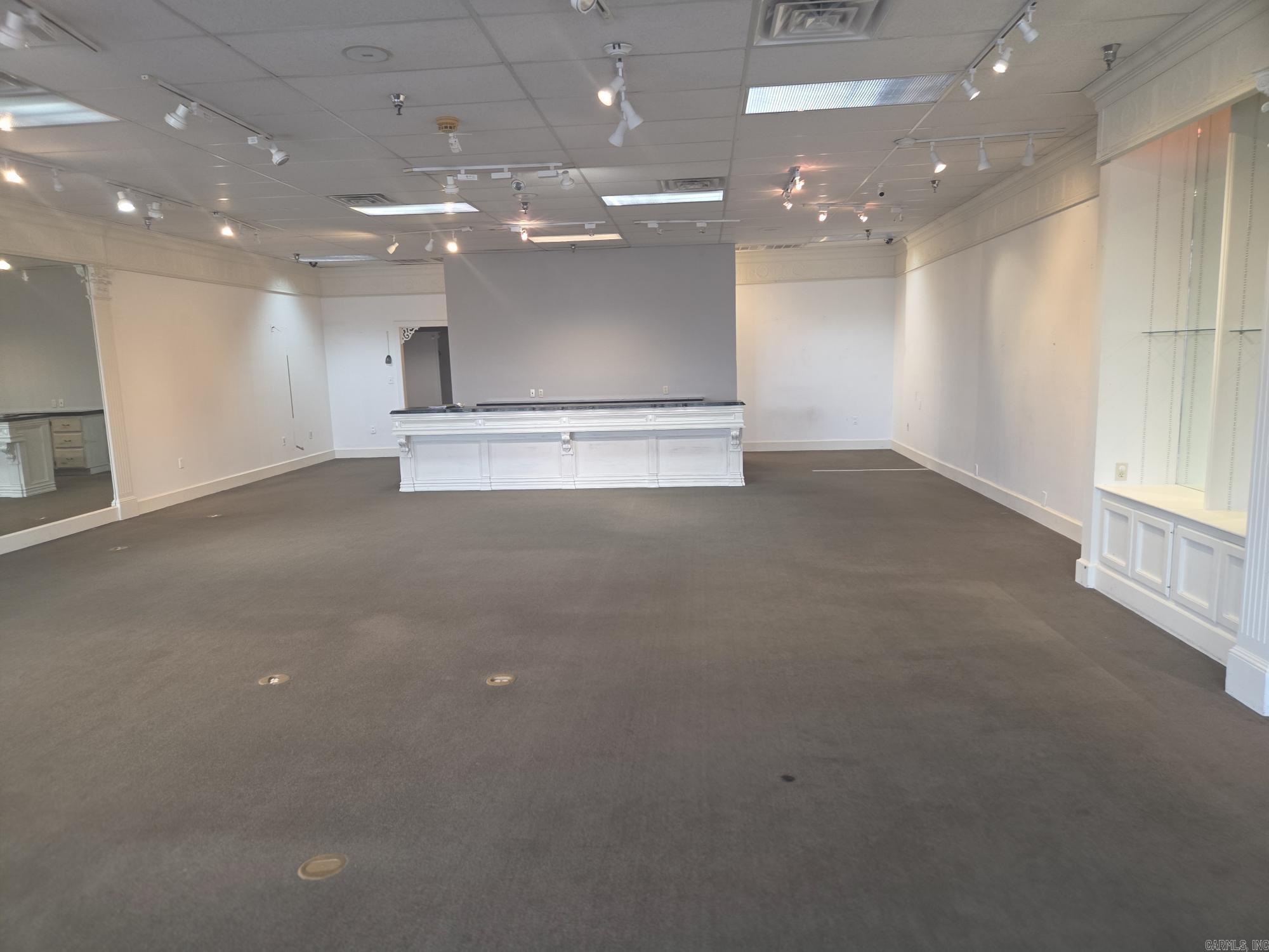 1545 E Race  Searcy, AR