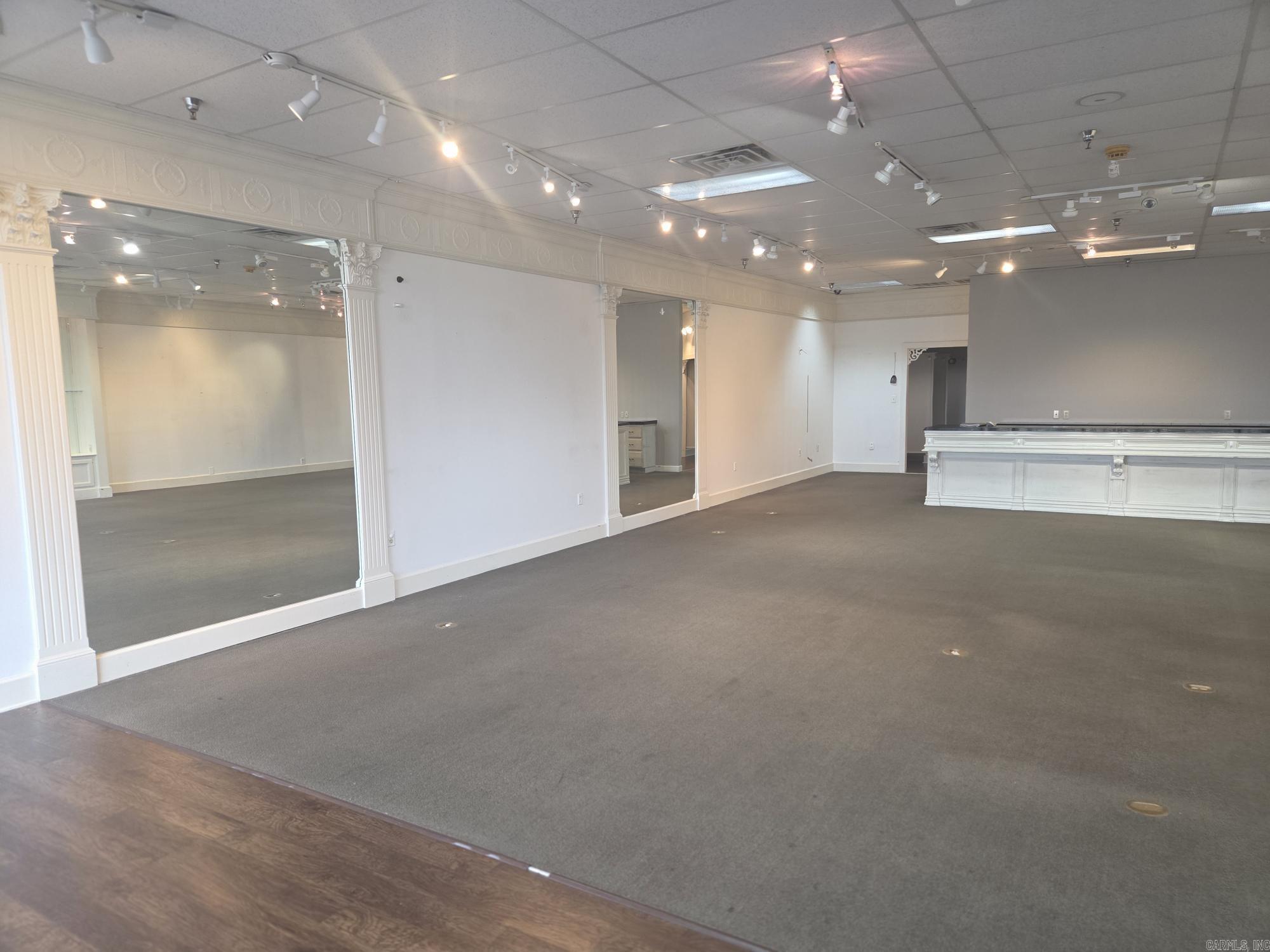 1545 E Race  Searcy, AR