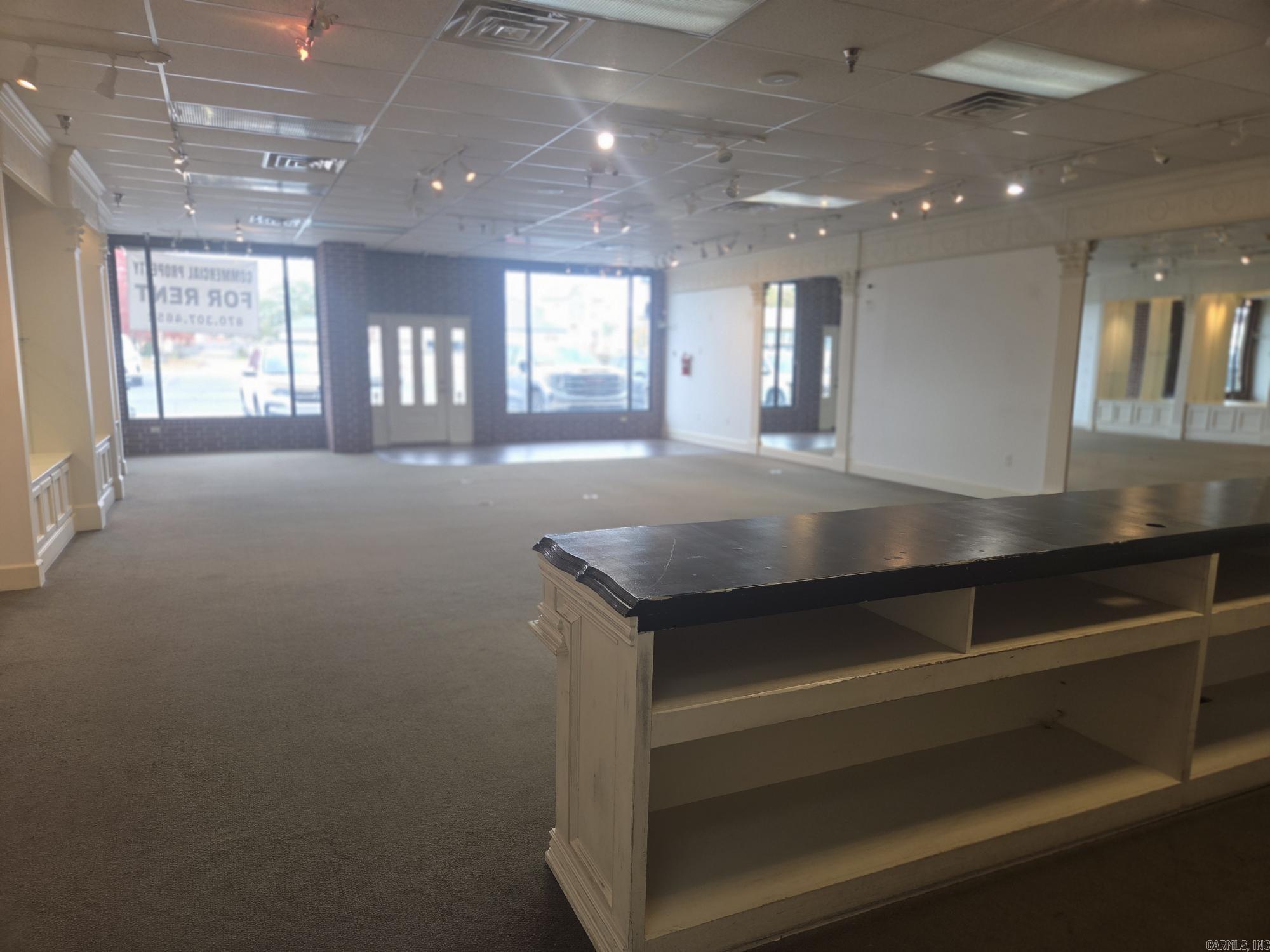 1545 E Race  Searcy, AR