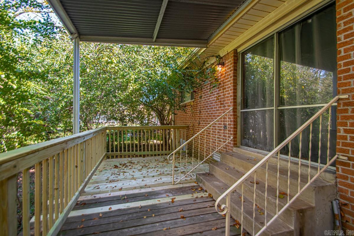 9312 Cloverhill Road Little Rock, AR 72205