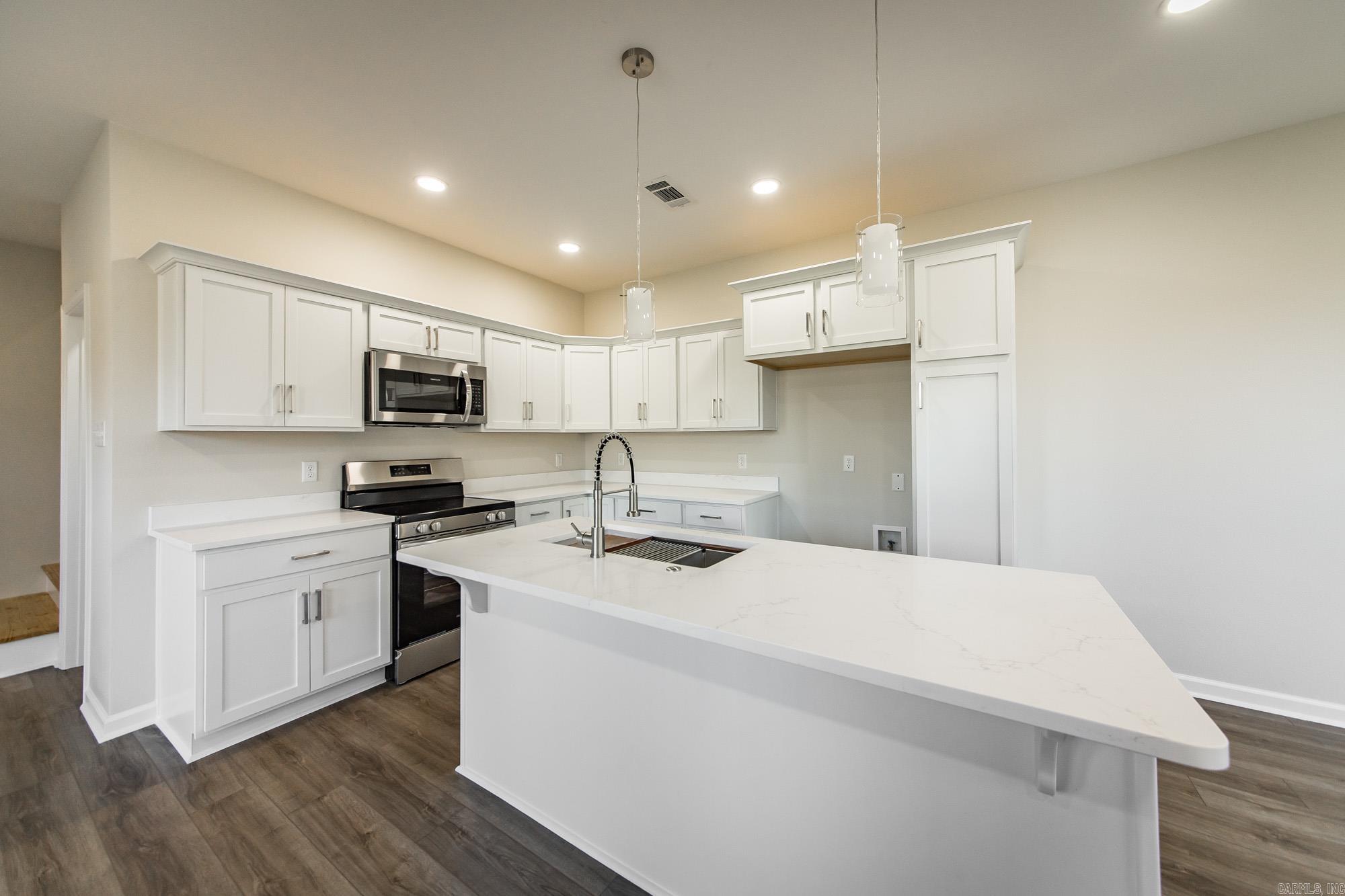 31 N Winkley Shoals Cove Heber Springs, AR 72543