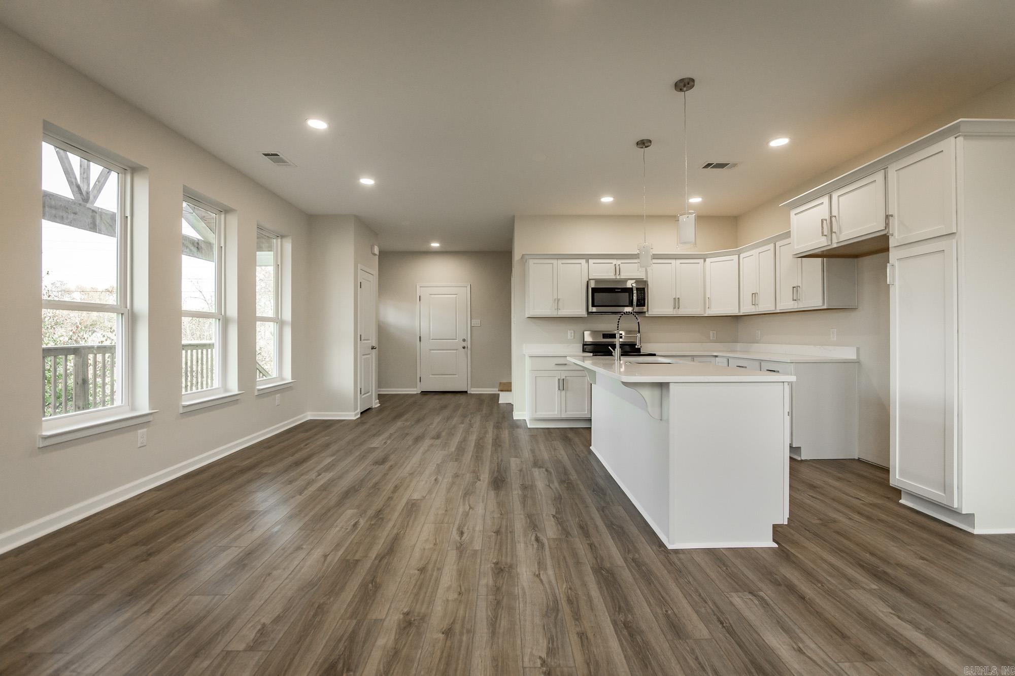 31 N Winkley Shoals Cove Heber Springs, AR 72543