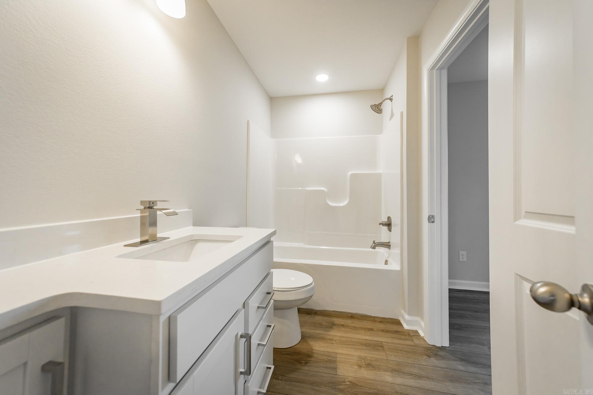 31 N Winkley Shoals Cove Heber Springs, AR 72543