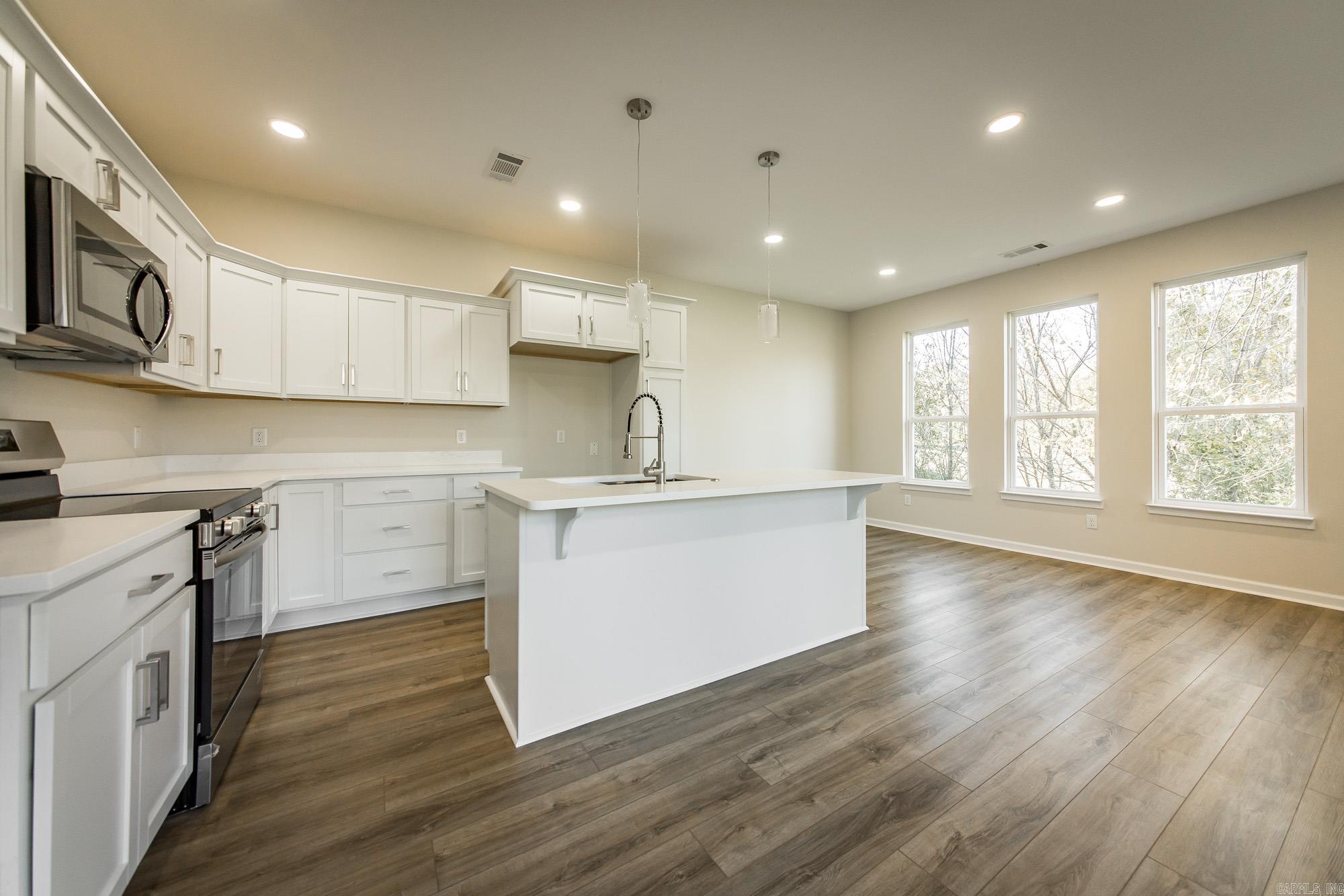 31 N Winkley Shoals Cove Heber Springs, AR 72543