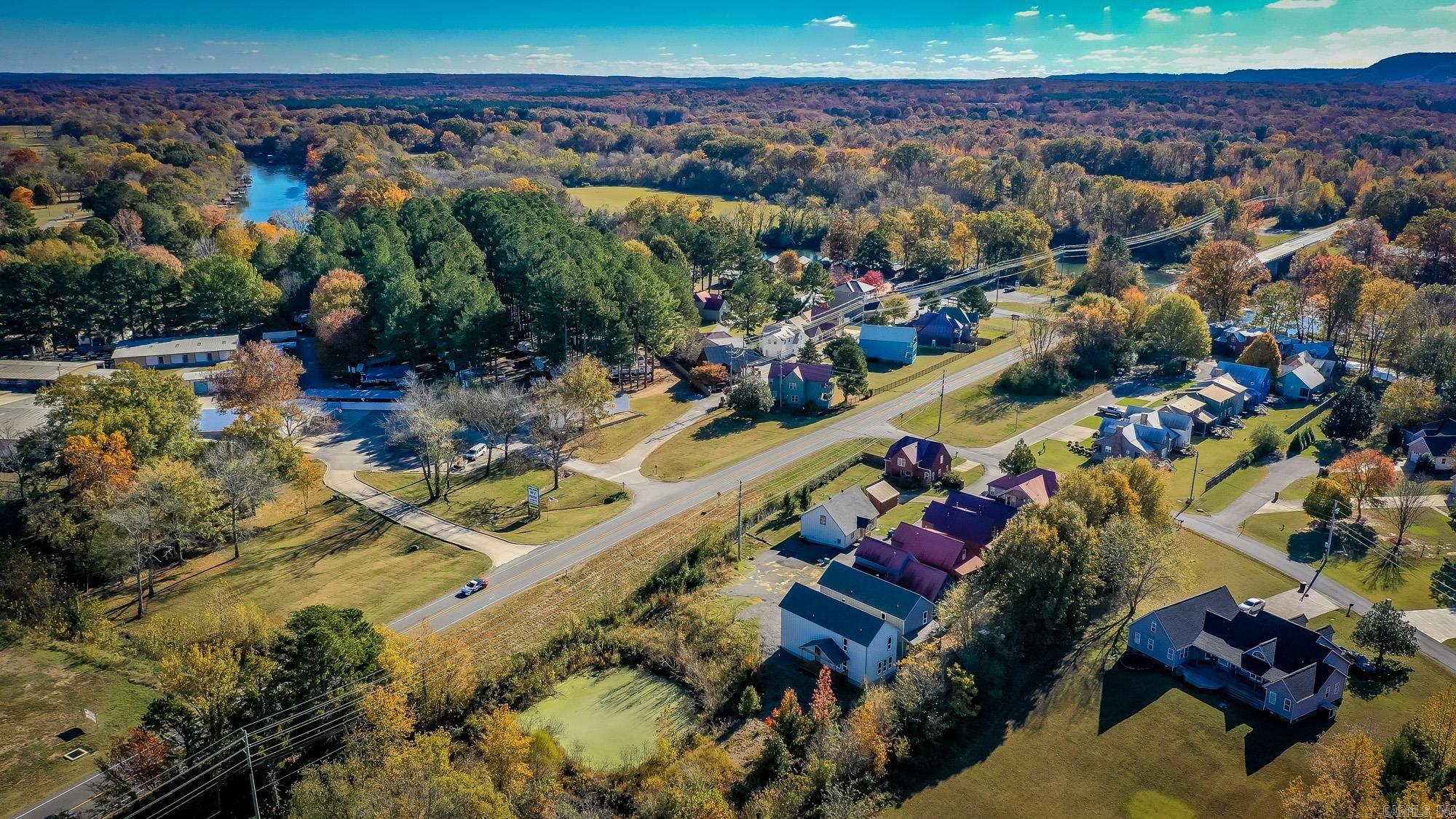 31 N Winkley Shoals Cove Heber Springs, AR 72543