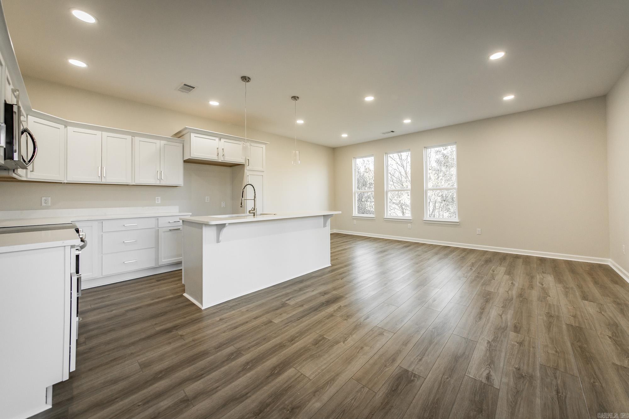 31 N Winkley Shoals Cove Heber Springs, AR 72543