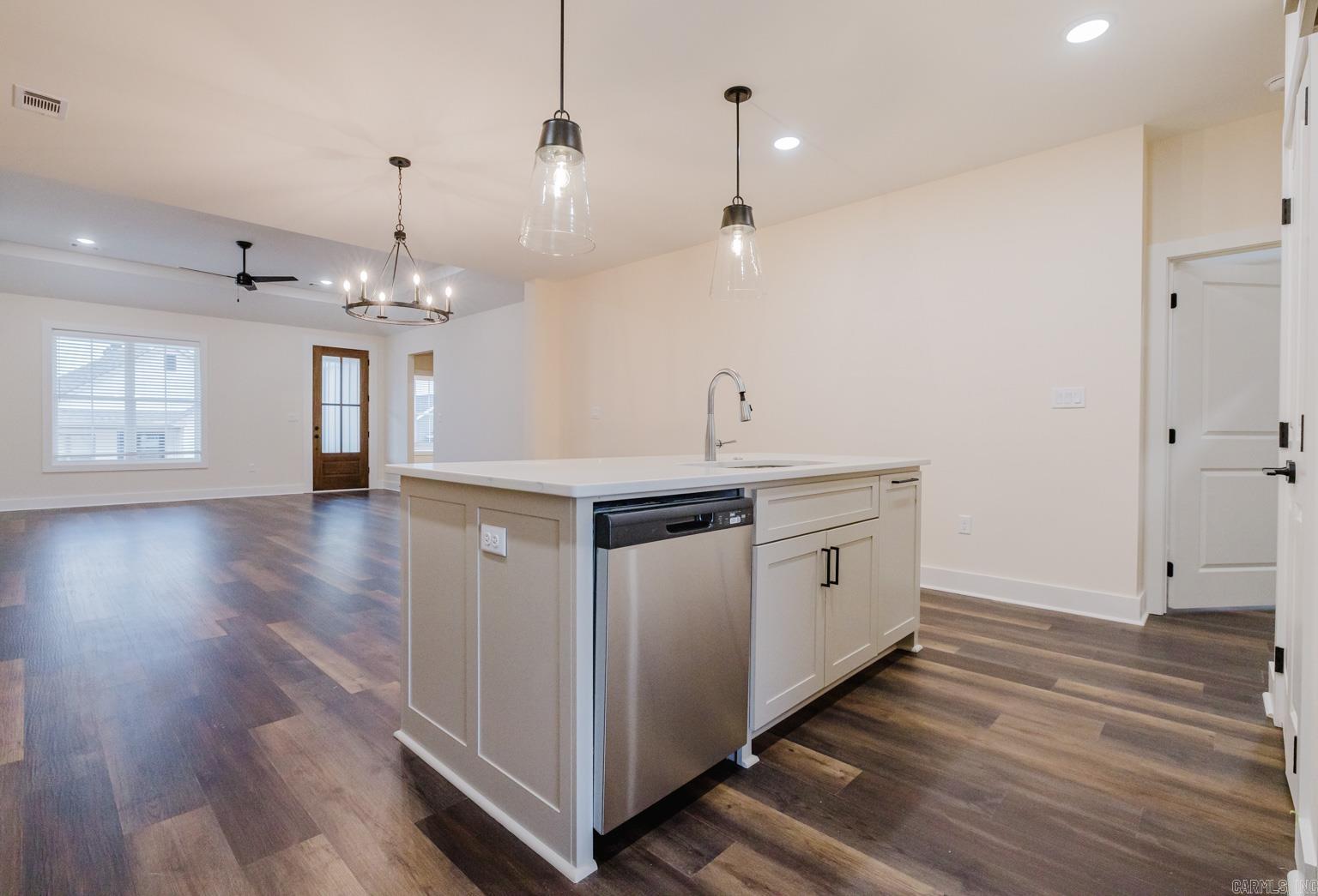 7 Pasley Park Bryant, AR 72022