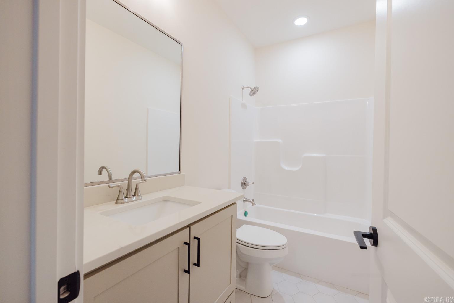 7 Pasley Park Bryant, AR 72022