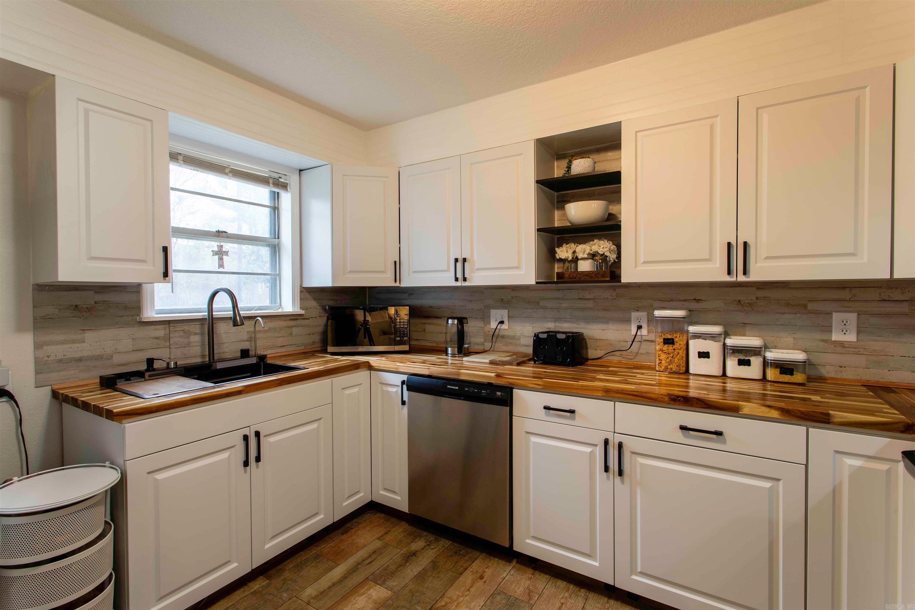 210 Tech Street Paragould, AR 72450