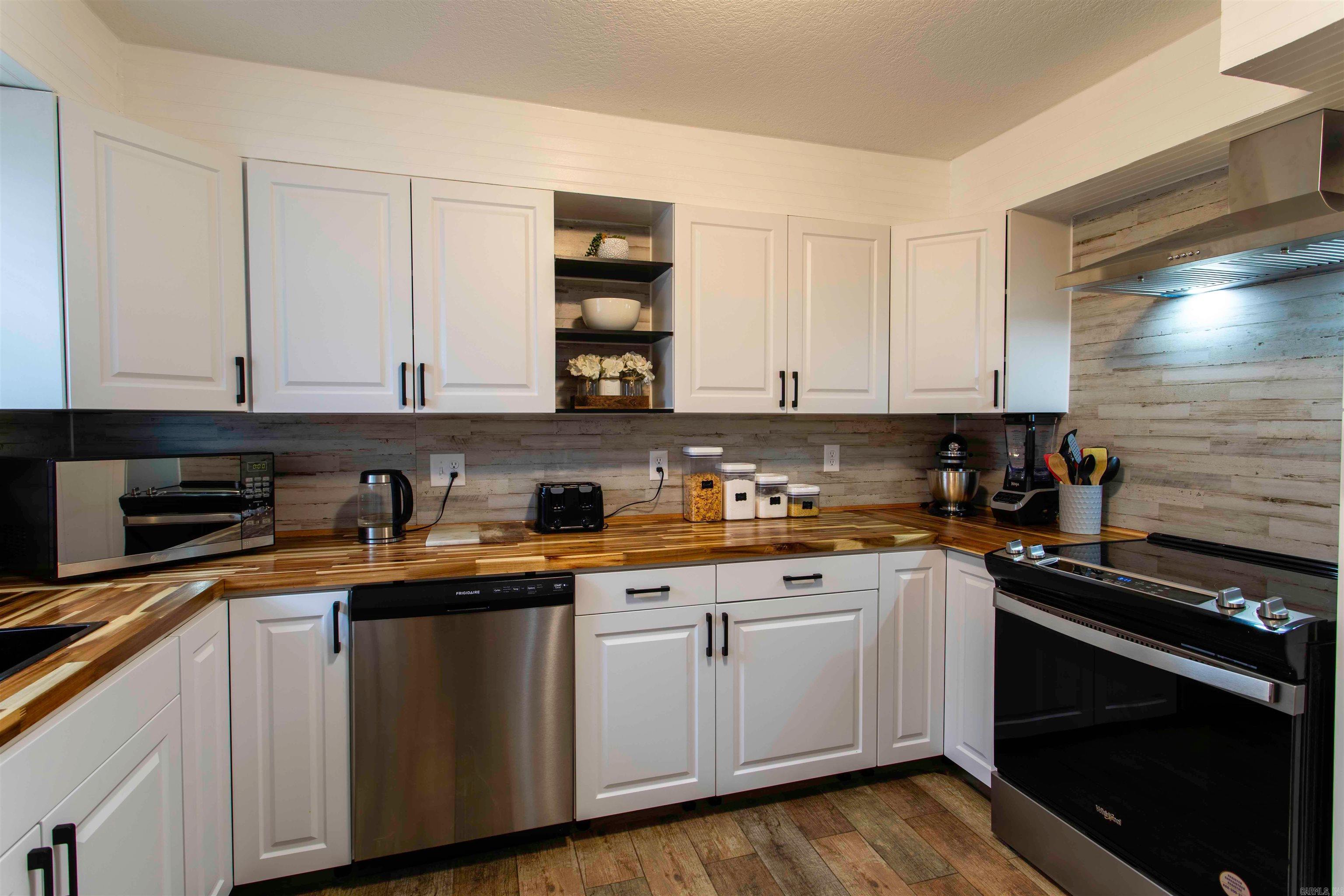 210 Tech Street Paragould, AR 72450