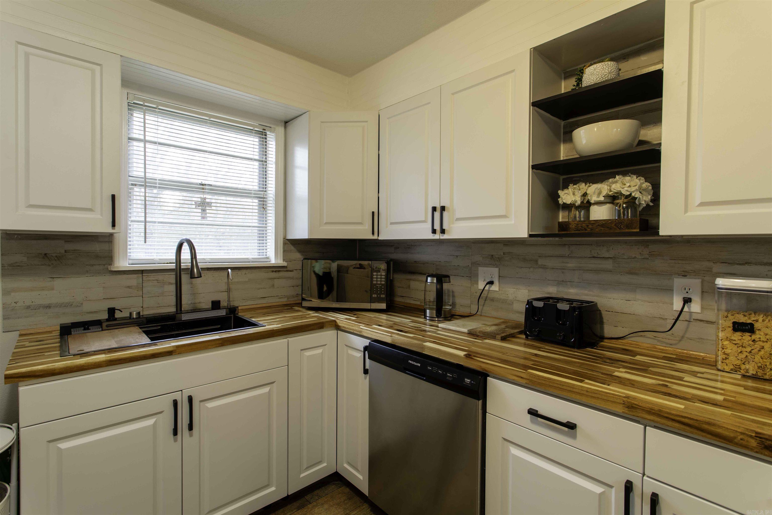 210 Tech Street Paragould, AR 72450