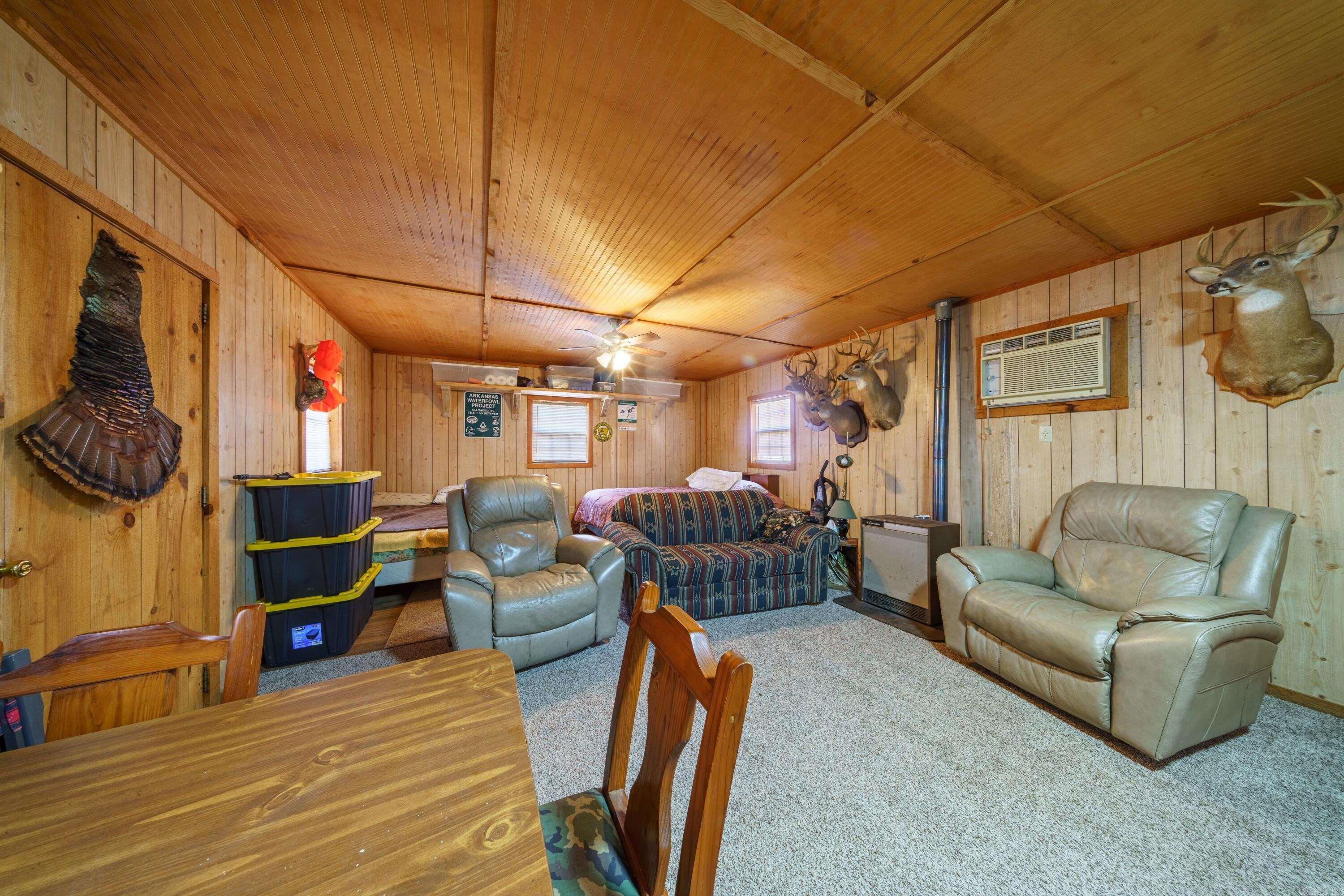  Easy K Rd  Franklin, AR