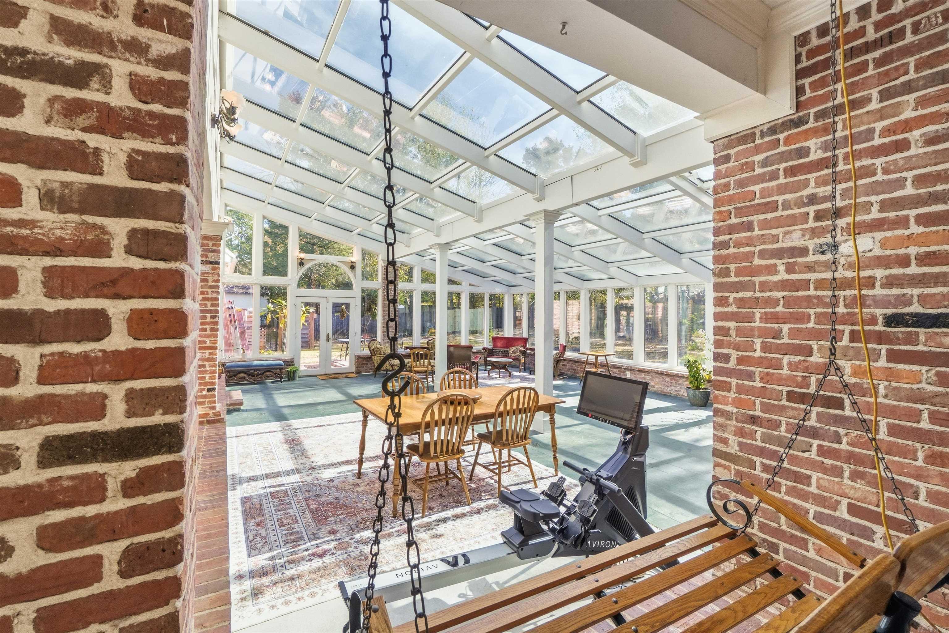 1501 Dogwood  Conway, AR