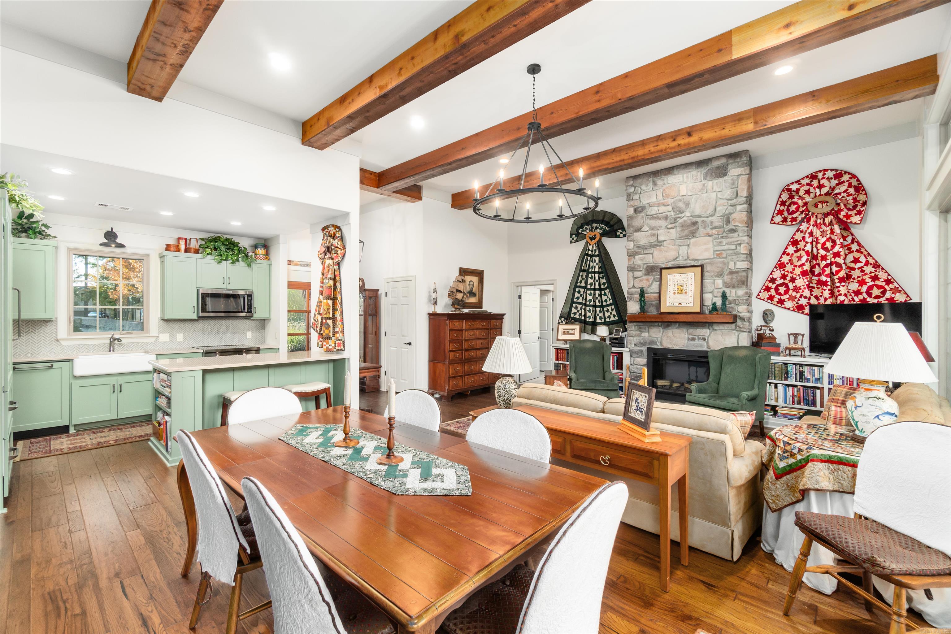 10 Gijon  Hot Springs Village, AR