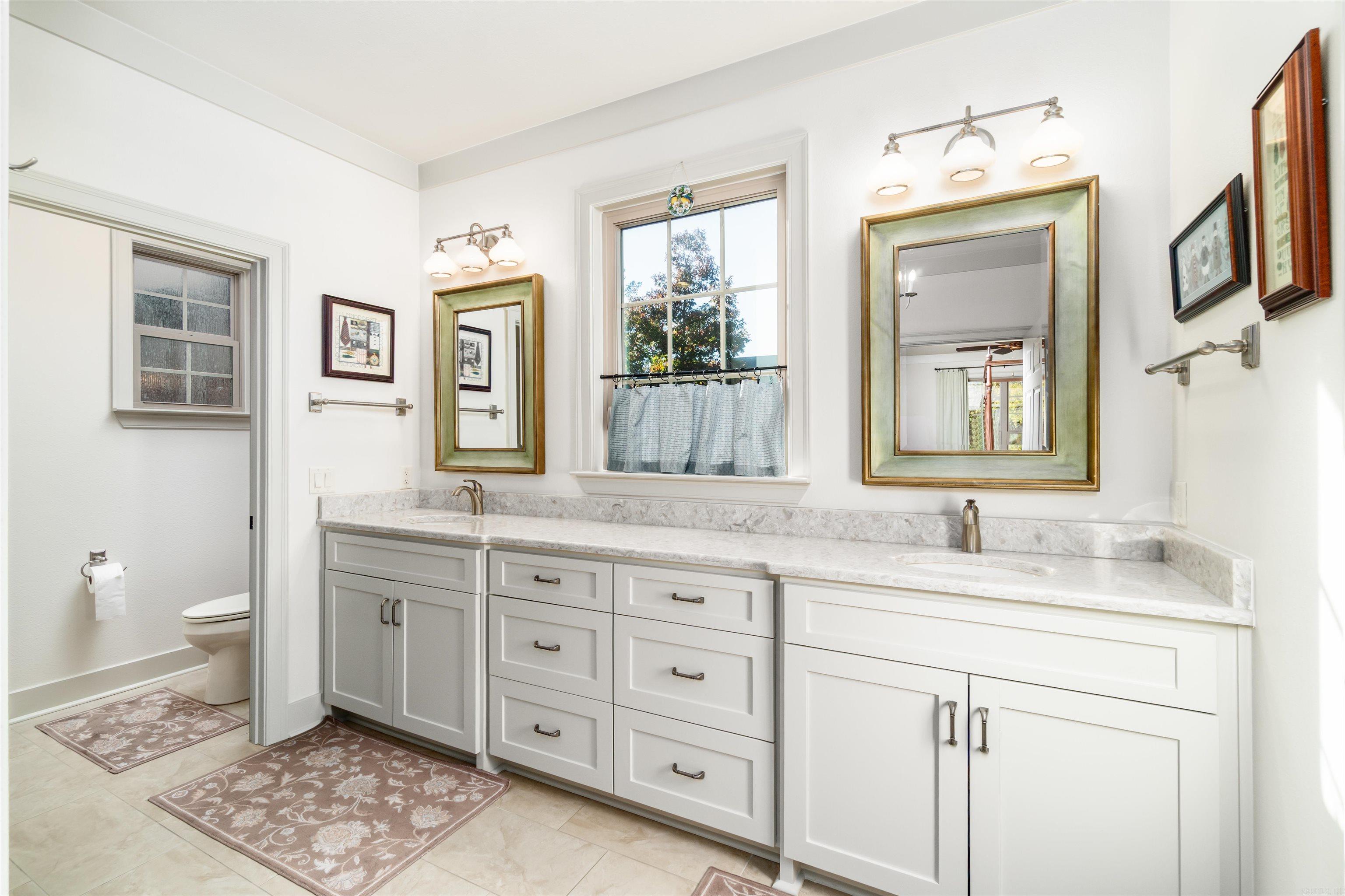 10 Gijon  Hot Springs Village, AR