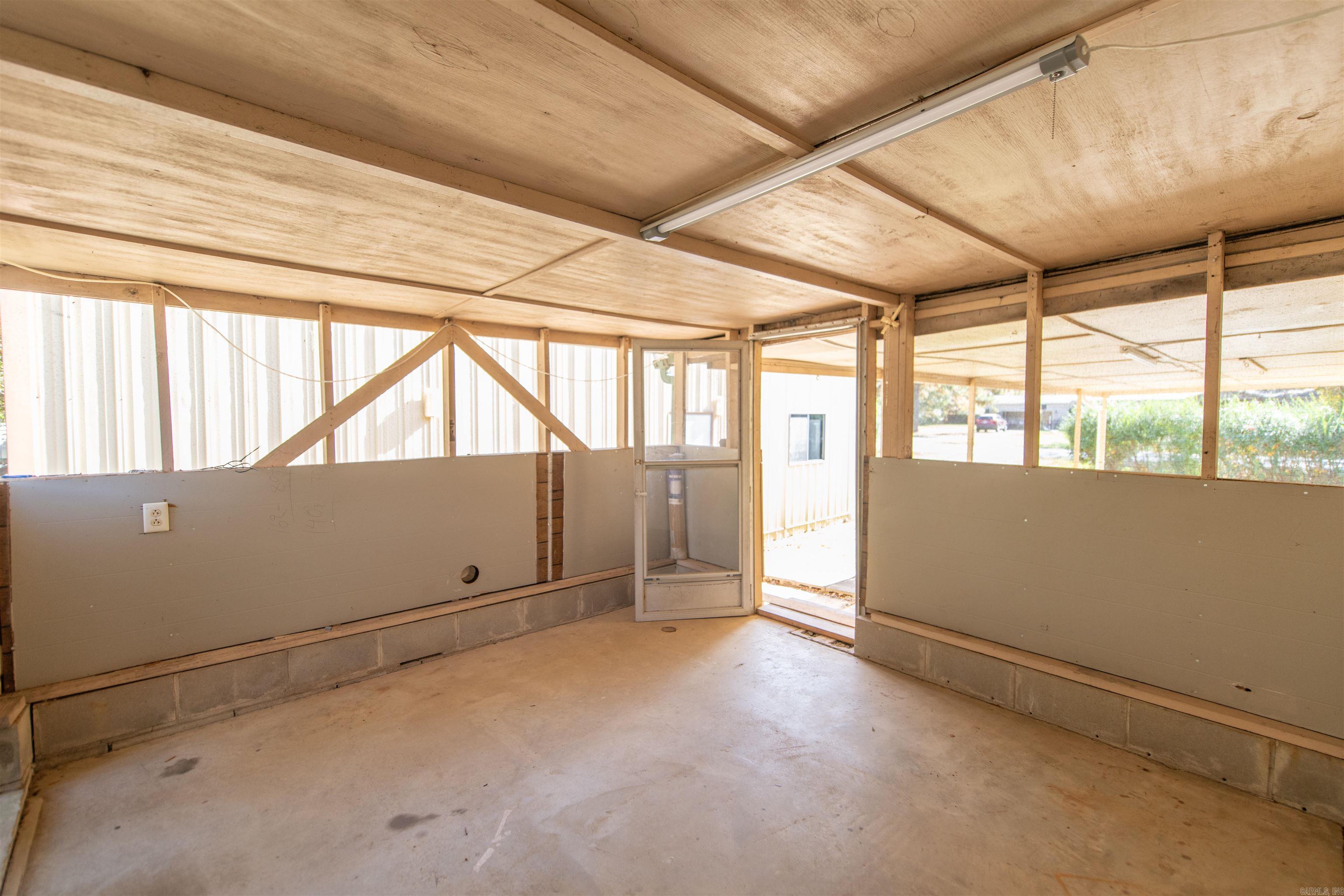 43 Lawrence Landing Road Conway, AR 72032