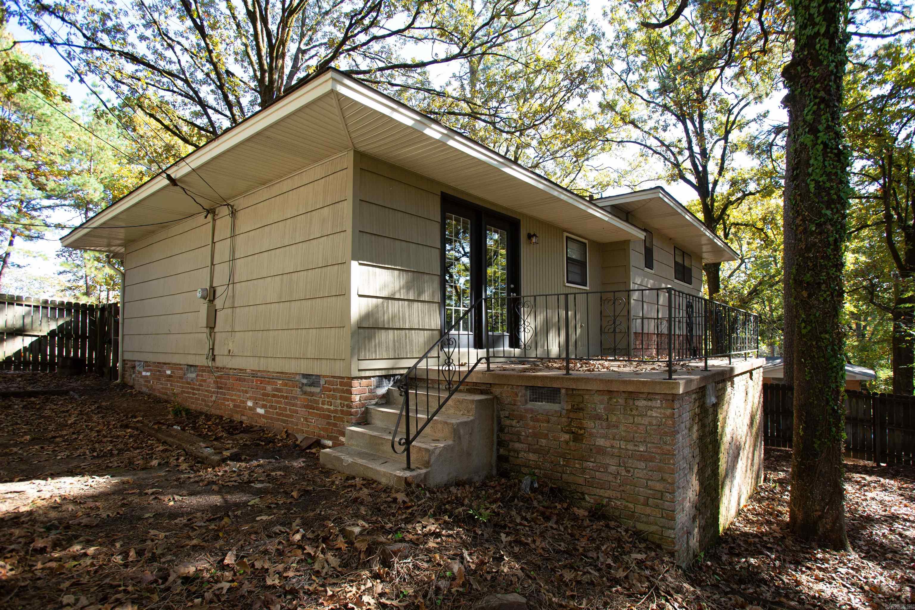 2920 S Bryant  Little Rock, AR