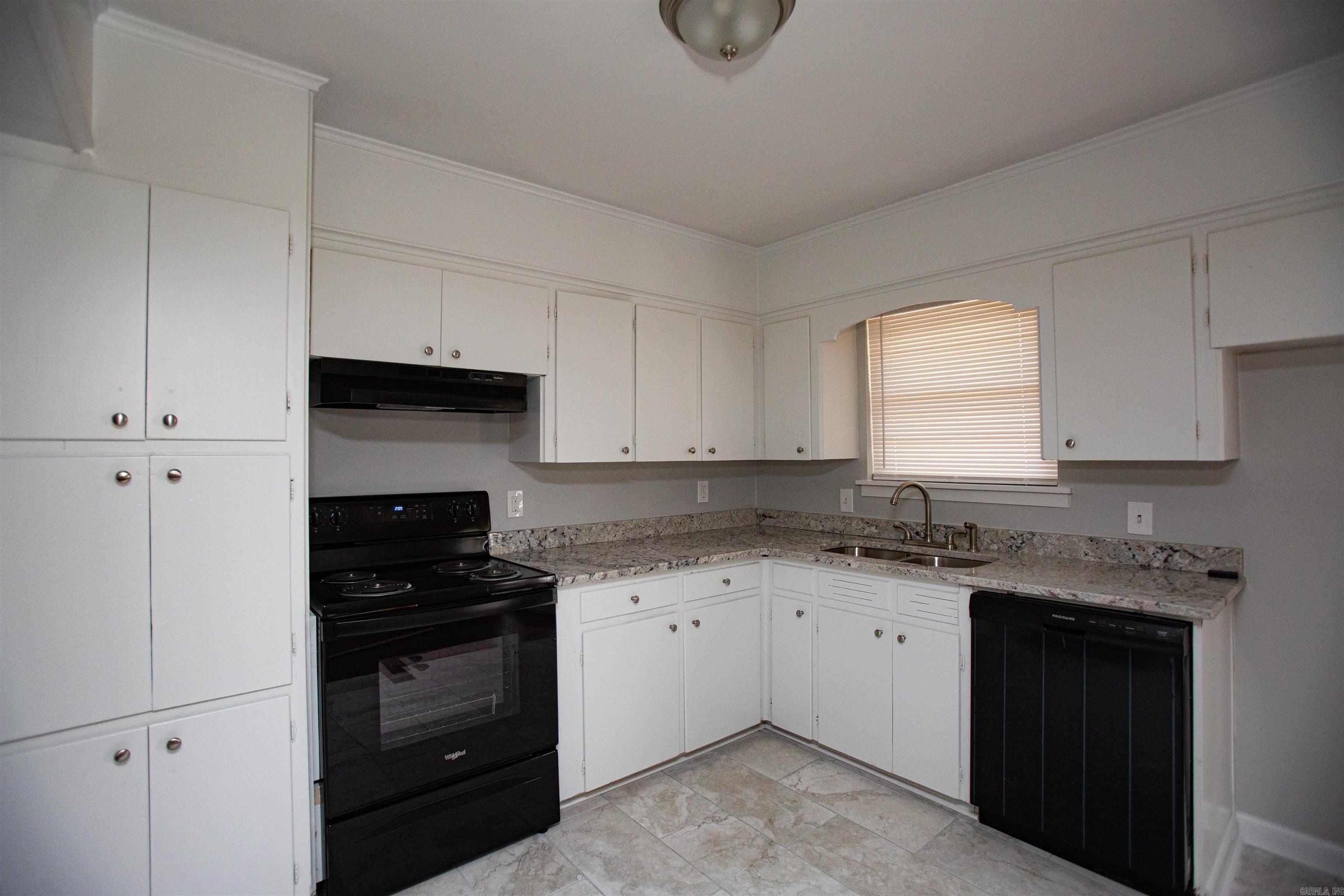 2920 S Bryant  Little Rock, AR