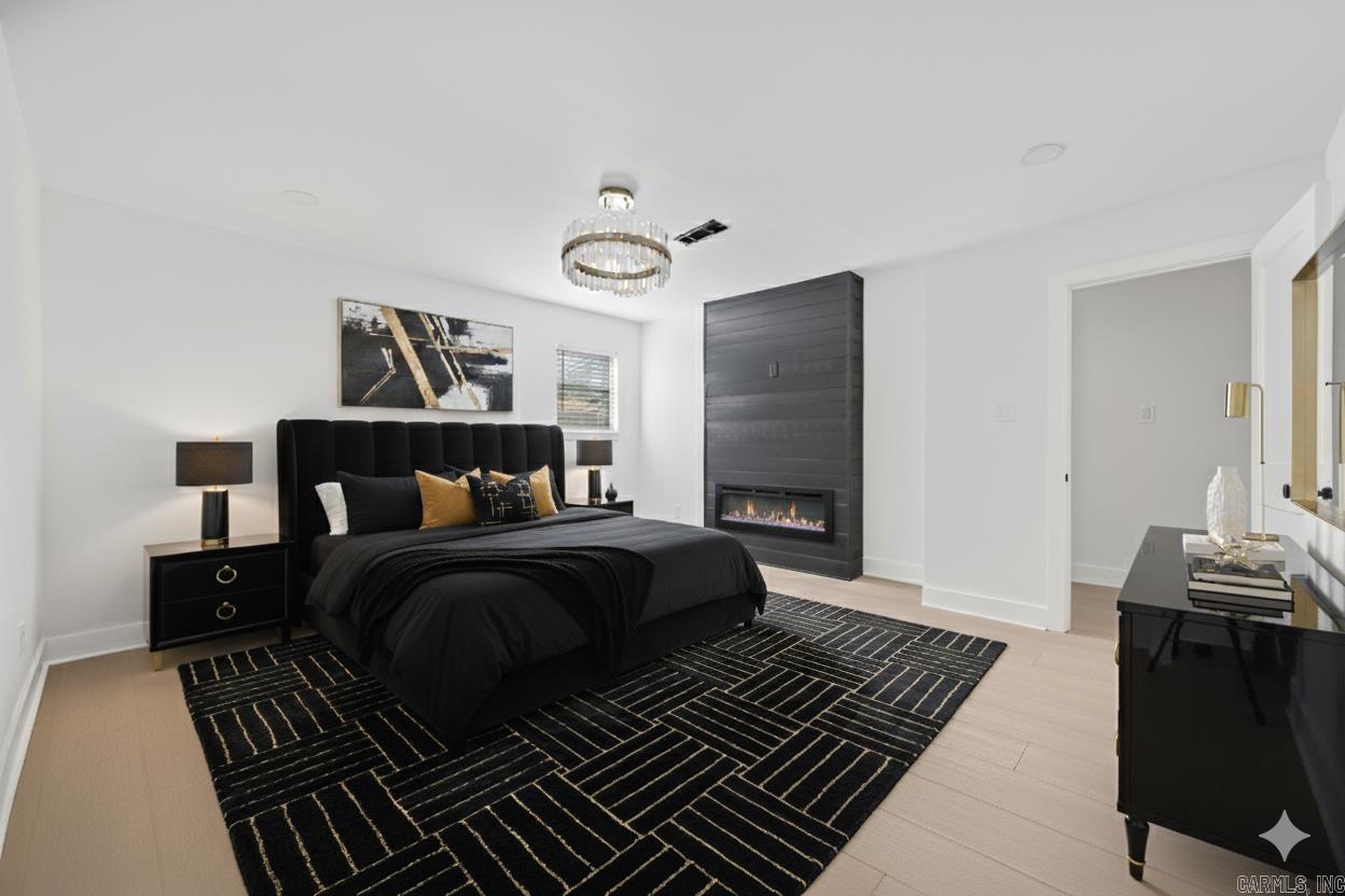 10 Castle Hill Court Little Rock, AR 72227