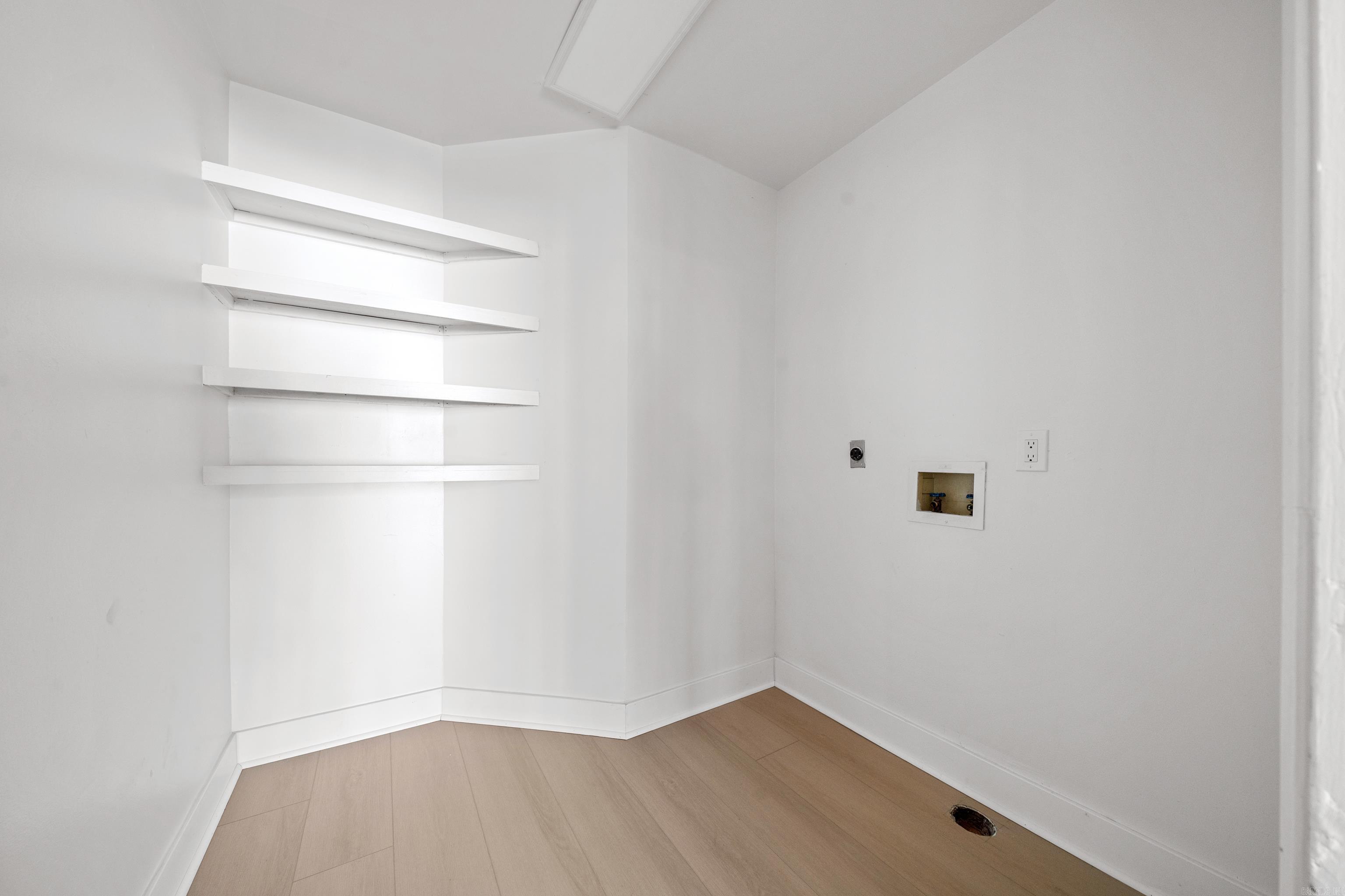 10 Castle Hill Court Little Rock, AR 72227