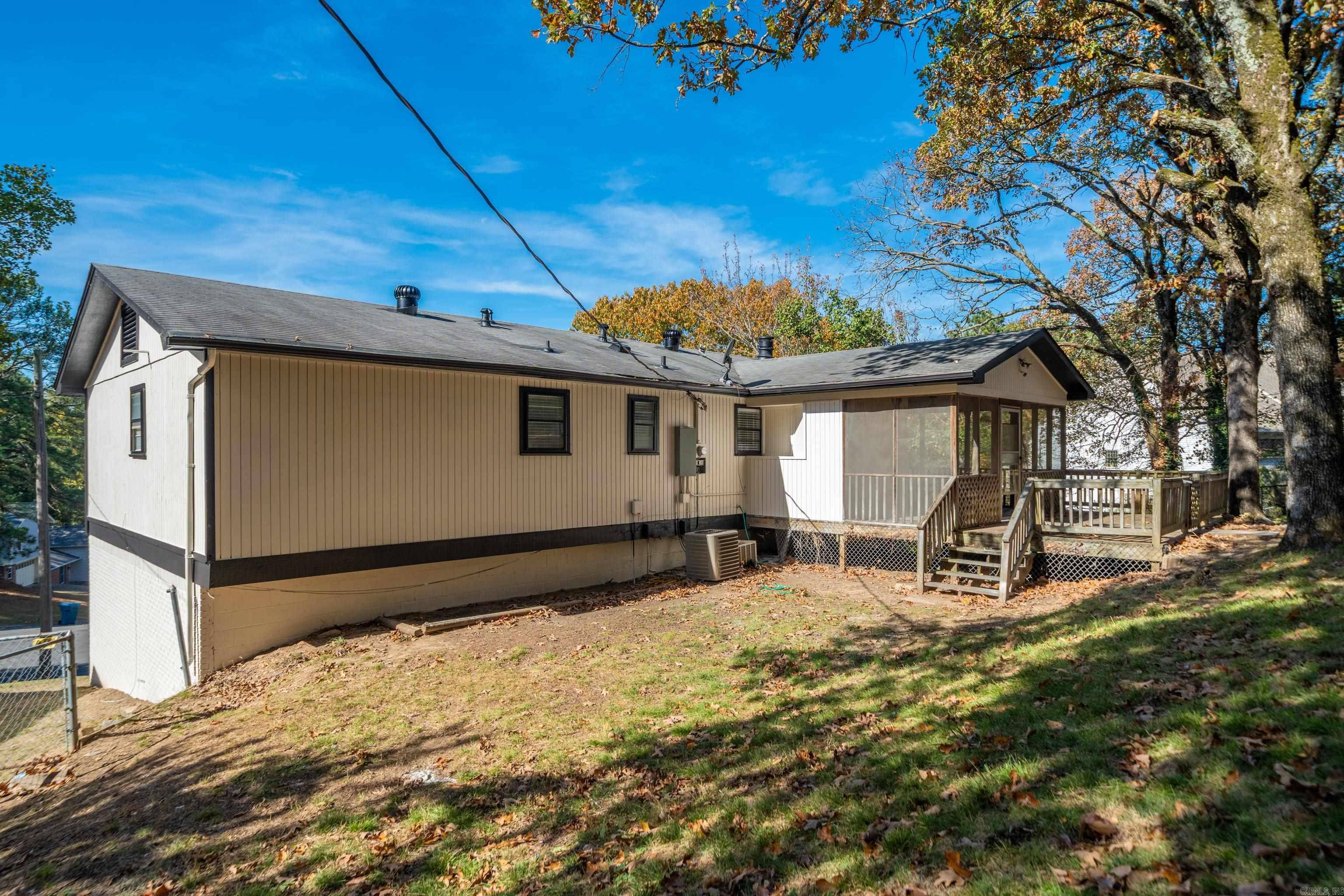 10 Castle Hill Court Little Rock, AR 72227