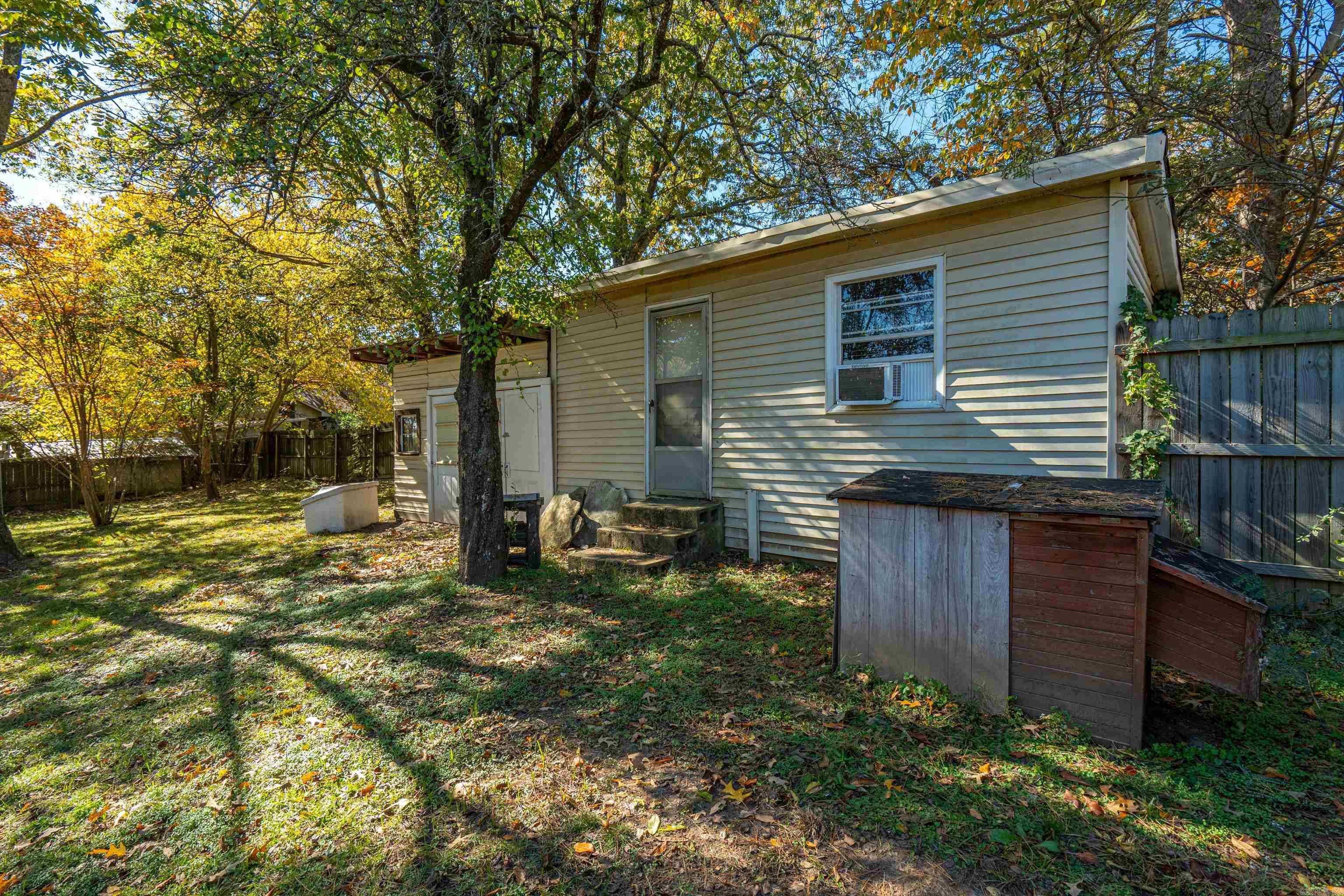 203 Rector Heights  Hot Springs, AR
