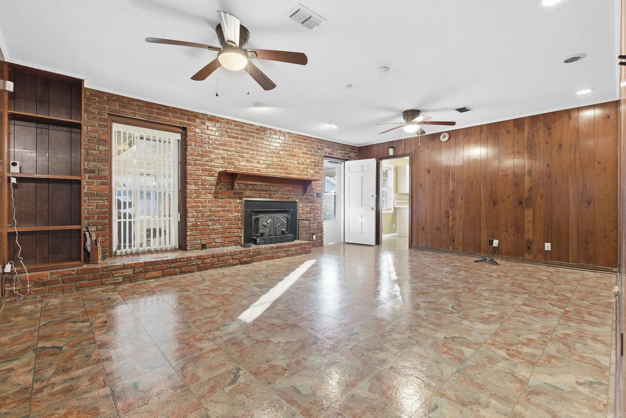 2002 W 42Nd Ave Pine Bluff, AR 71603