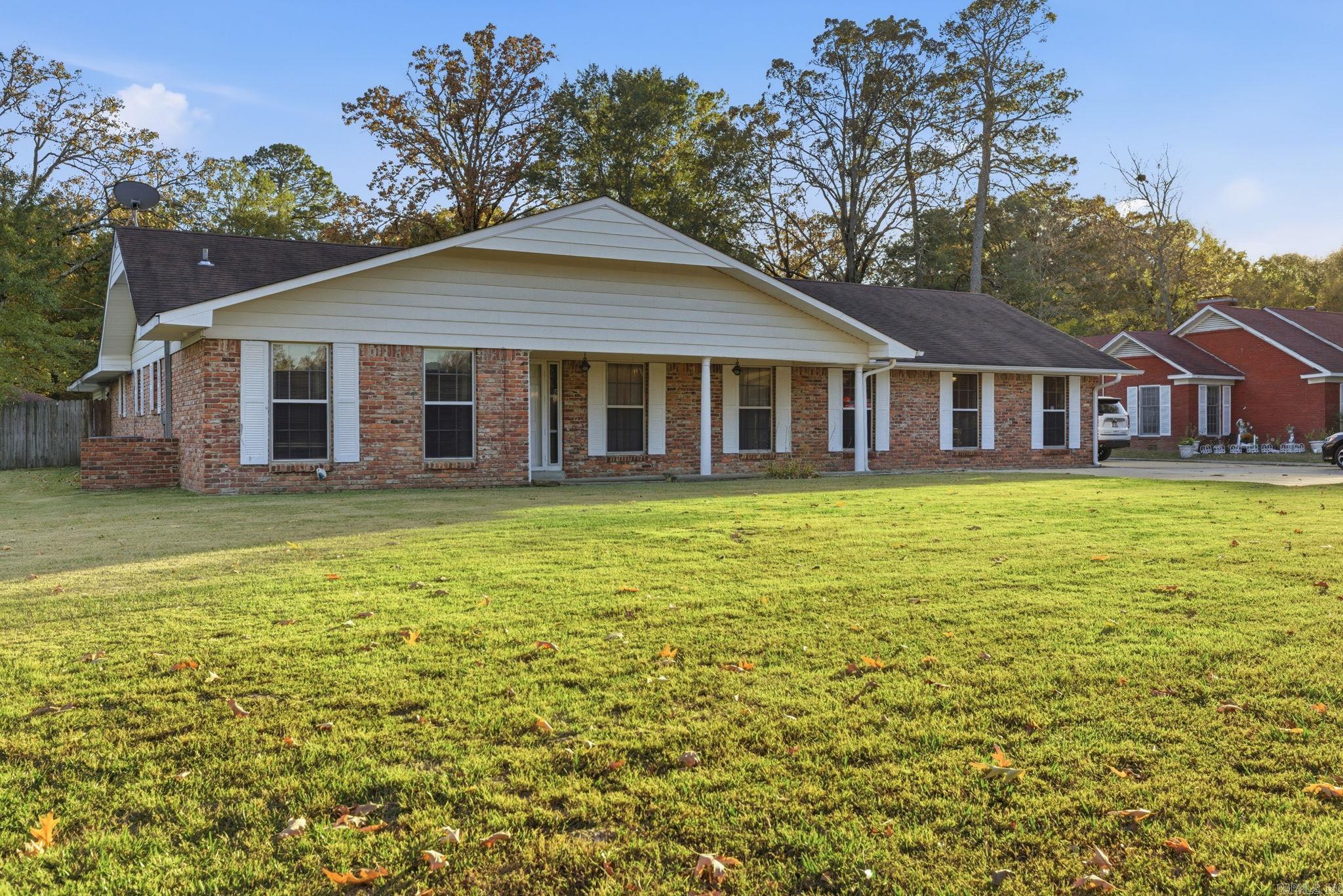 2002 W 42Nd Ave Pine Bluff, AR 71603
