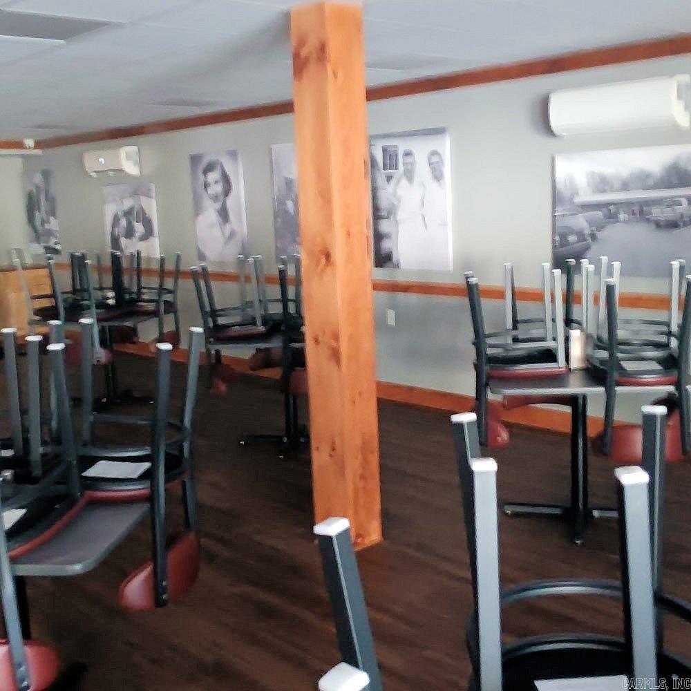 101 W Mill  Malvern, AR