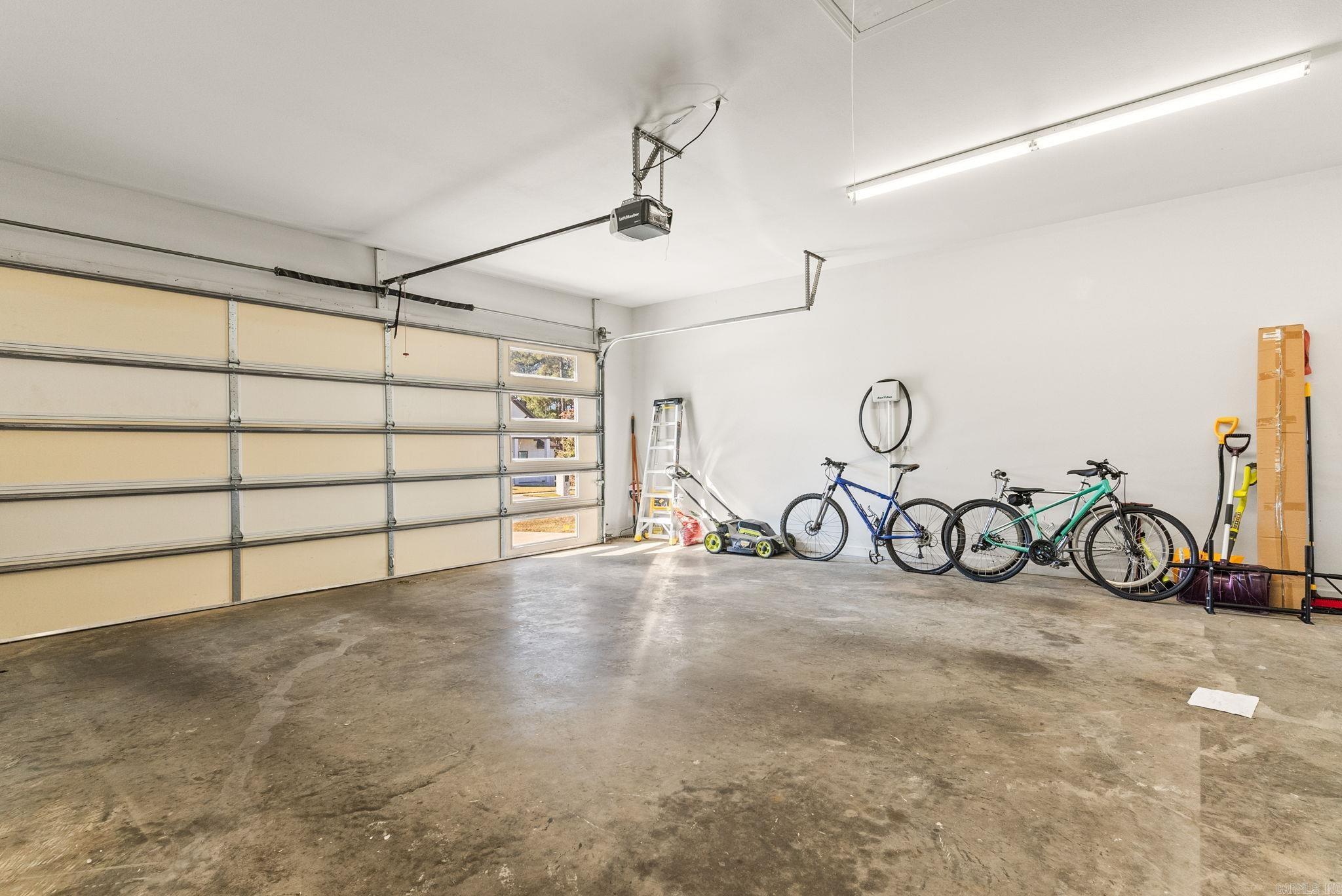 10 Benham Lane Little Rock, AR 72210