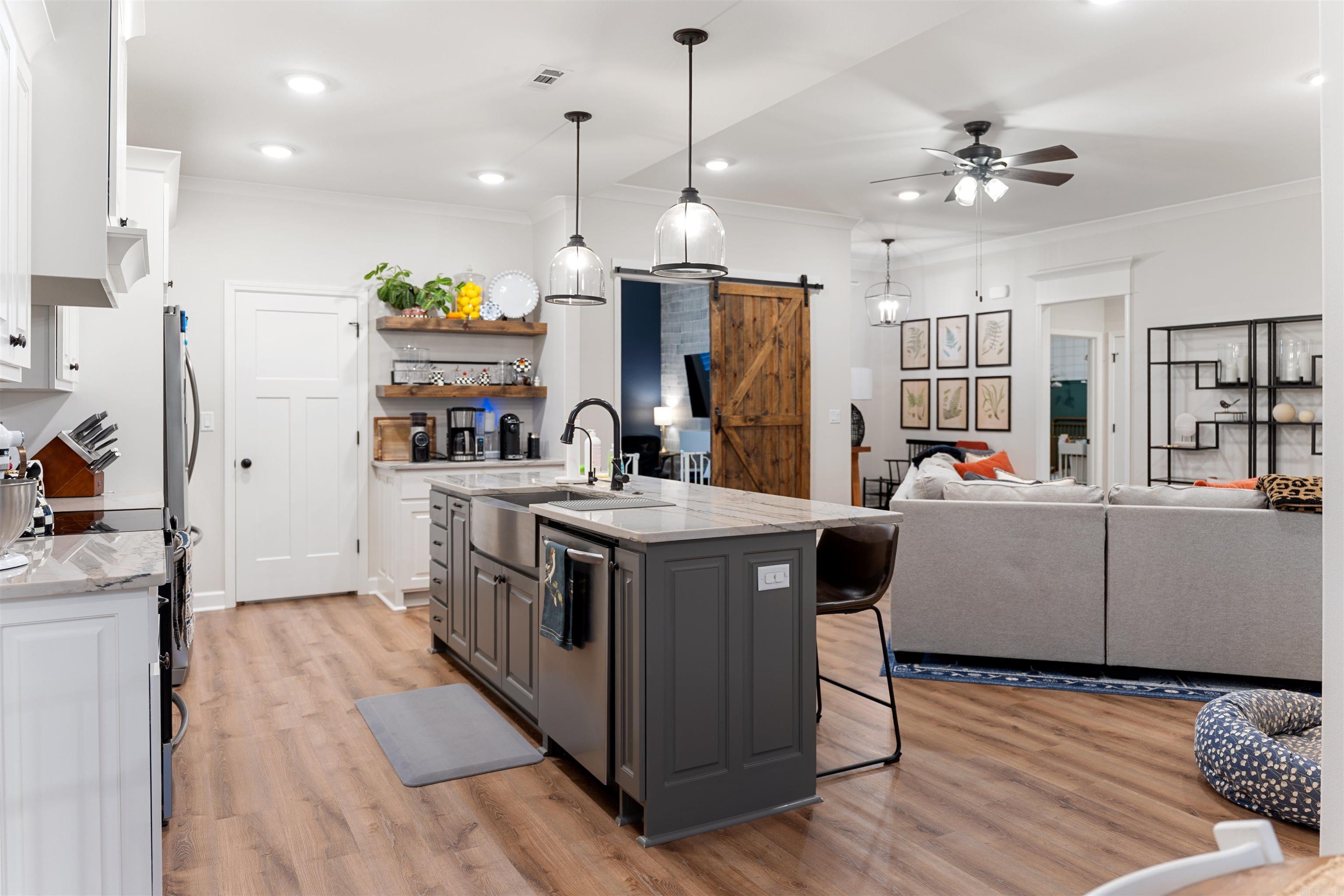 1004 Dawson's Pointe Avenue Bryant, AR 72022