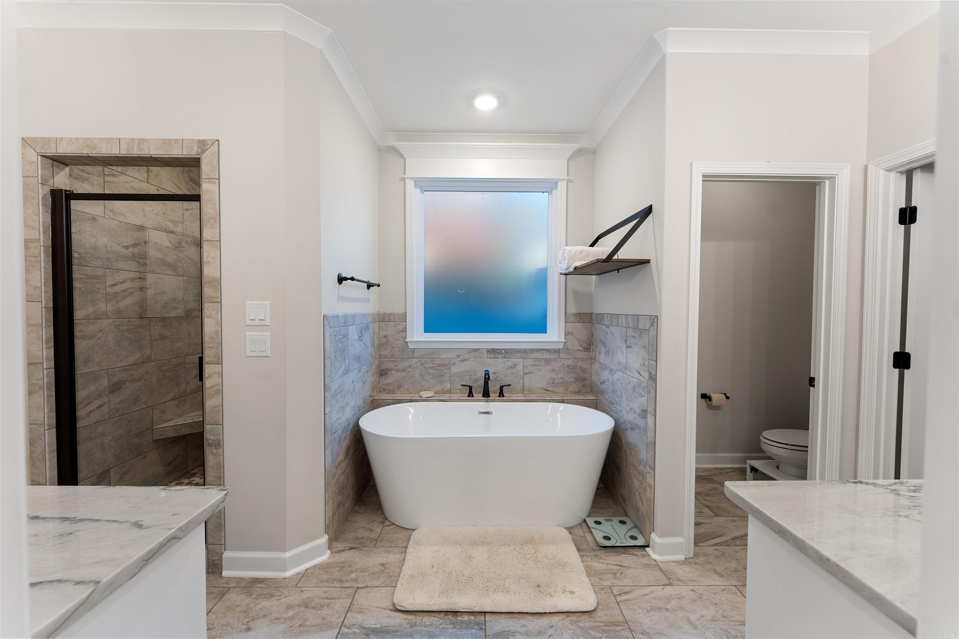 1004 Dawson's Pointe Avenue Bryant, AR 72022