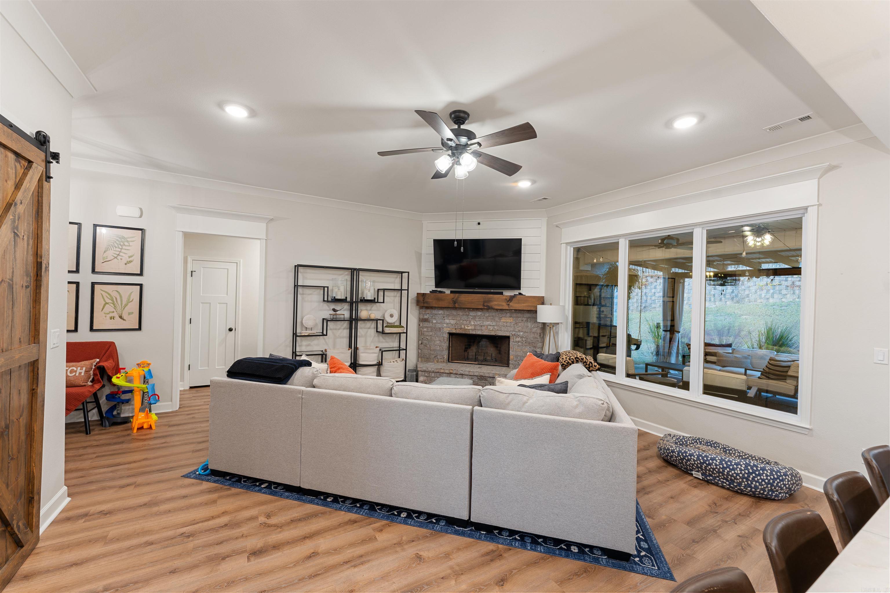 1004 Dawson's Pointe Avenue Bryant, AR 72022