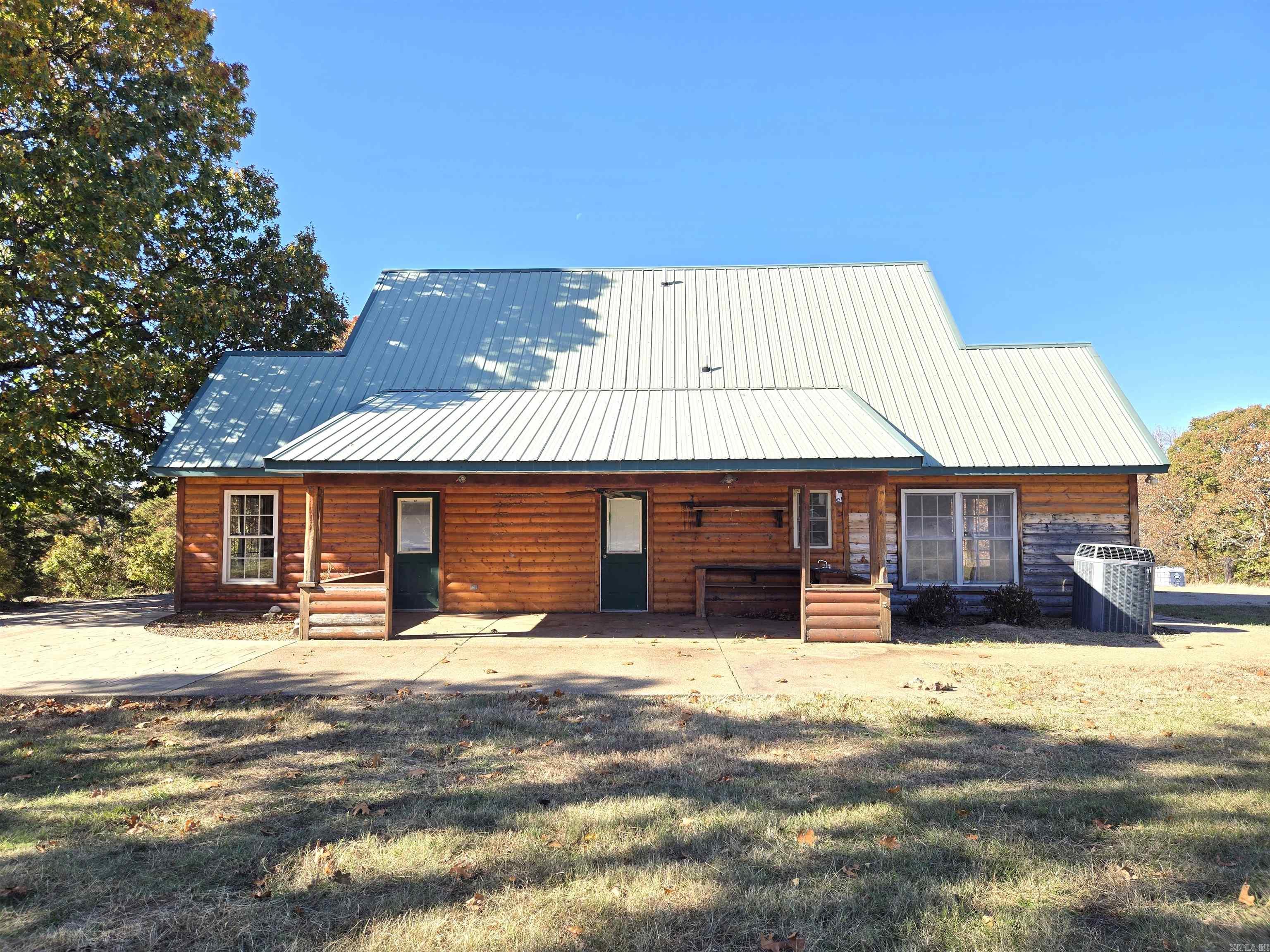 371 Mountain Trail Road Shirley, AR 72153