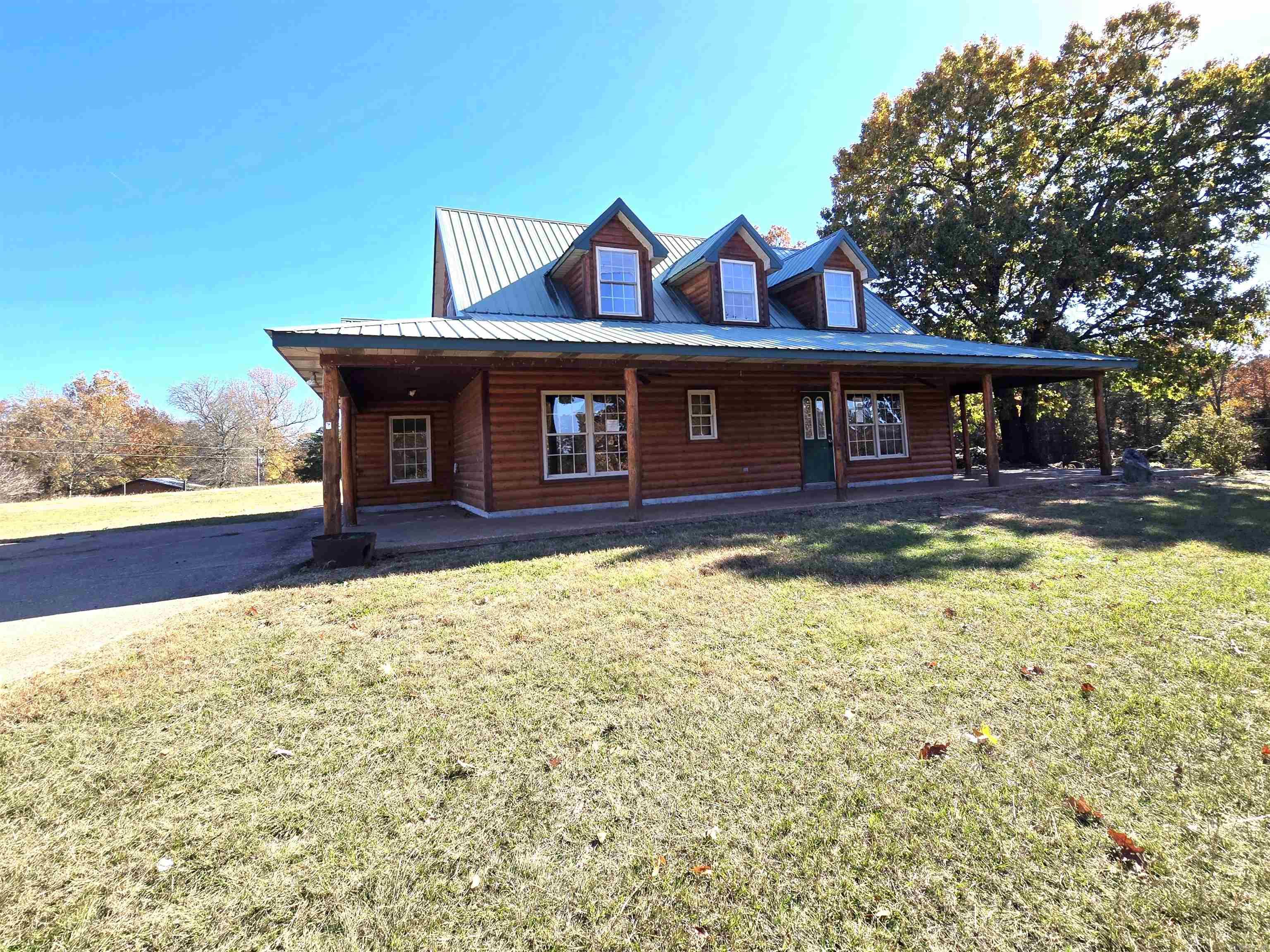 371 Mountain Trail Road Shirley, AR 72153