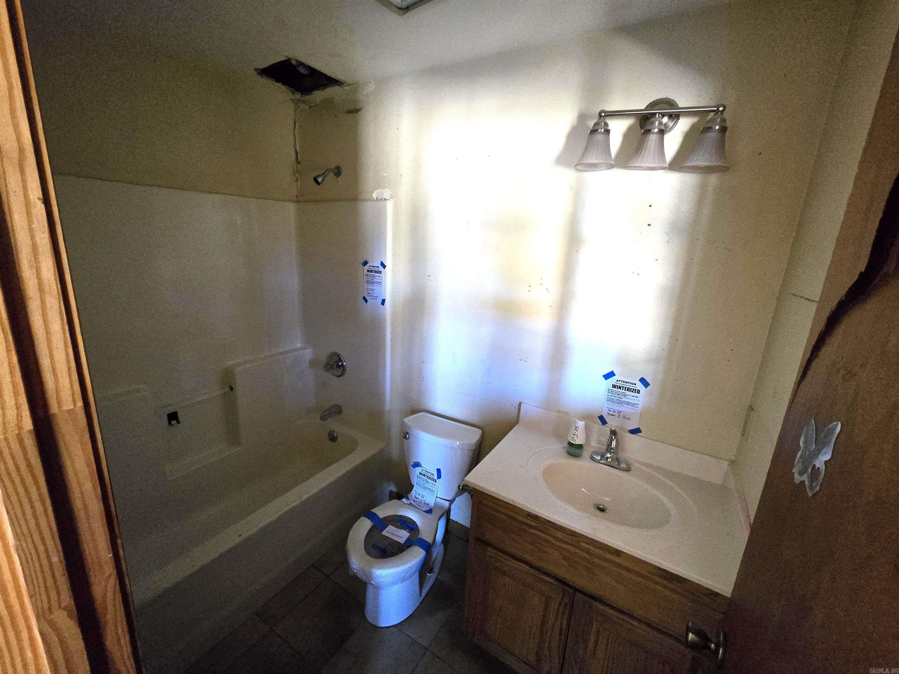 371 Mountain Trail Road Shirley, AR 72153