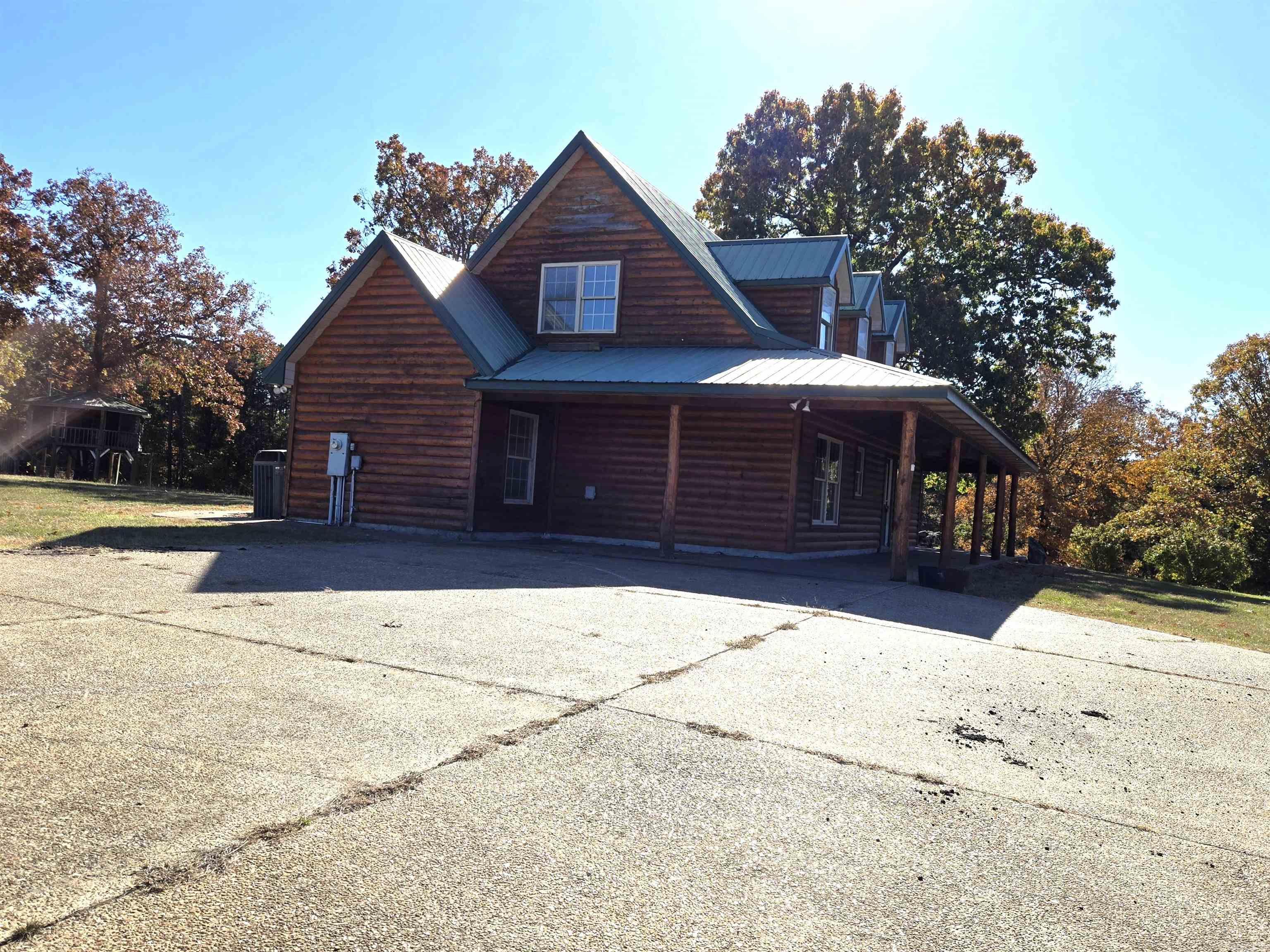 371 Mountain Trail Road Shirley, AR 72153
