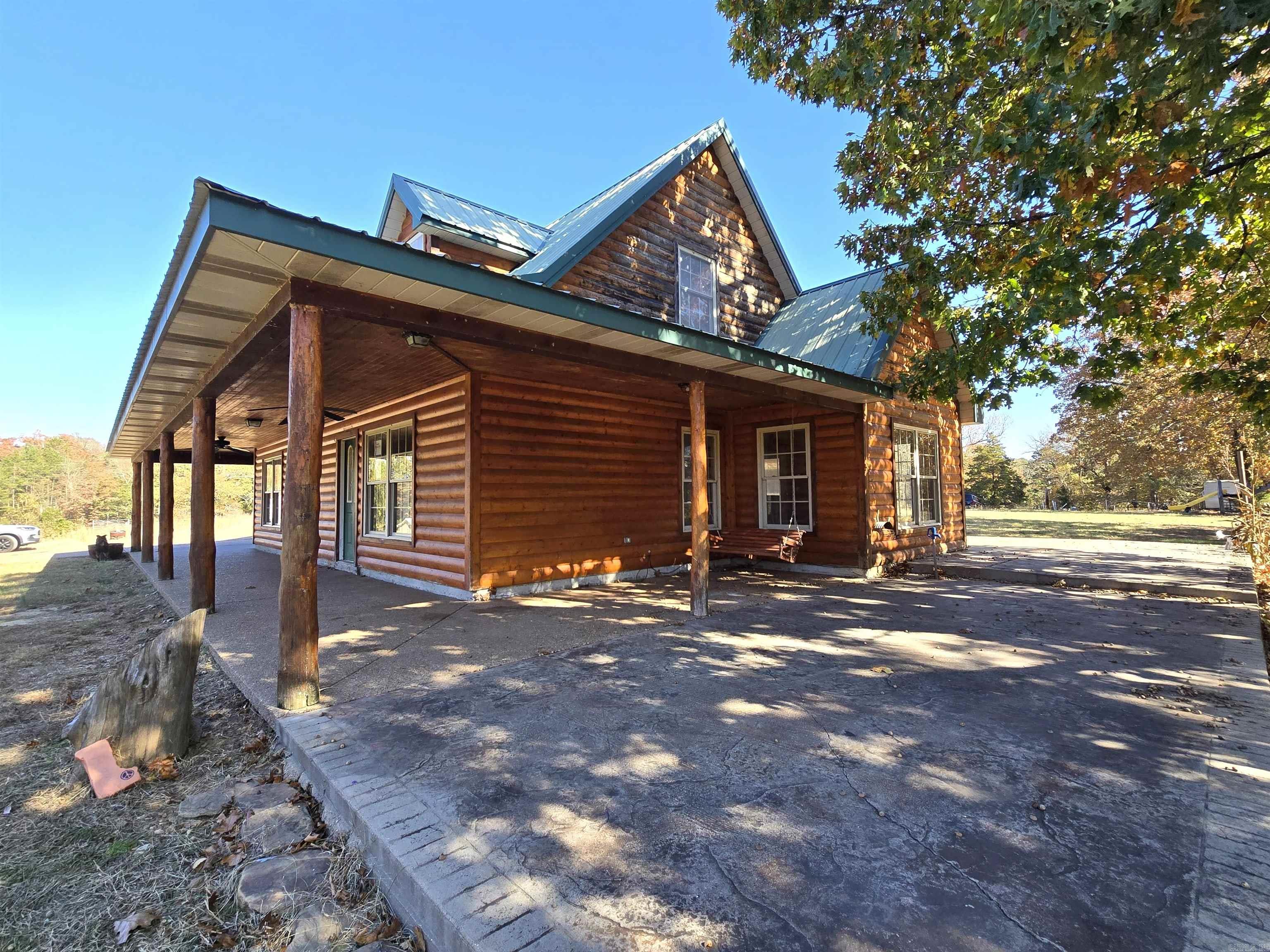 371 Mountain Trail Road Shirley, AR 72153