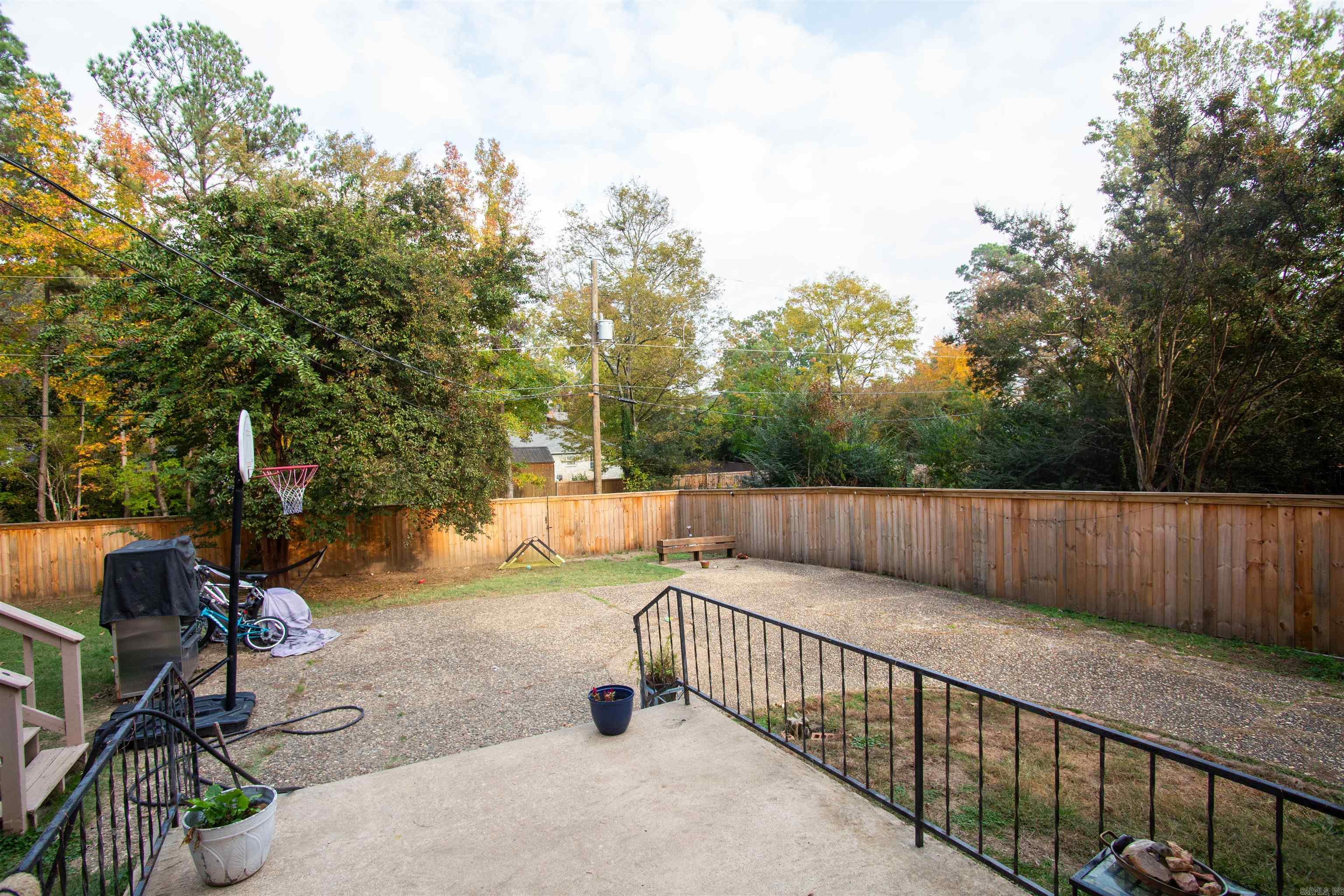 1912 Clapboard Hill  Little Rock, AR