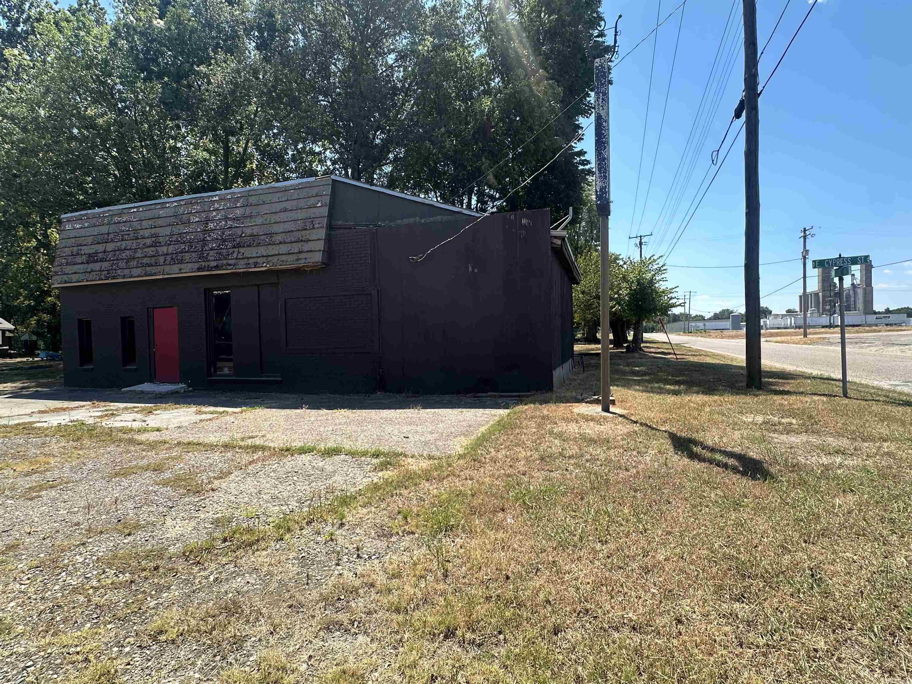 20 E Cypress  Brinkley, AR