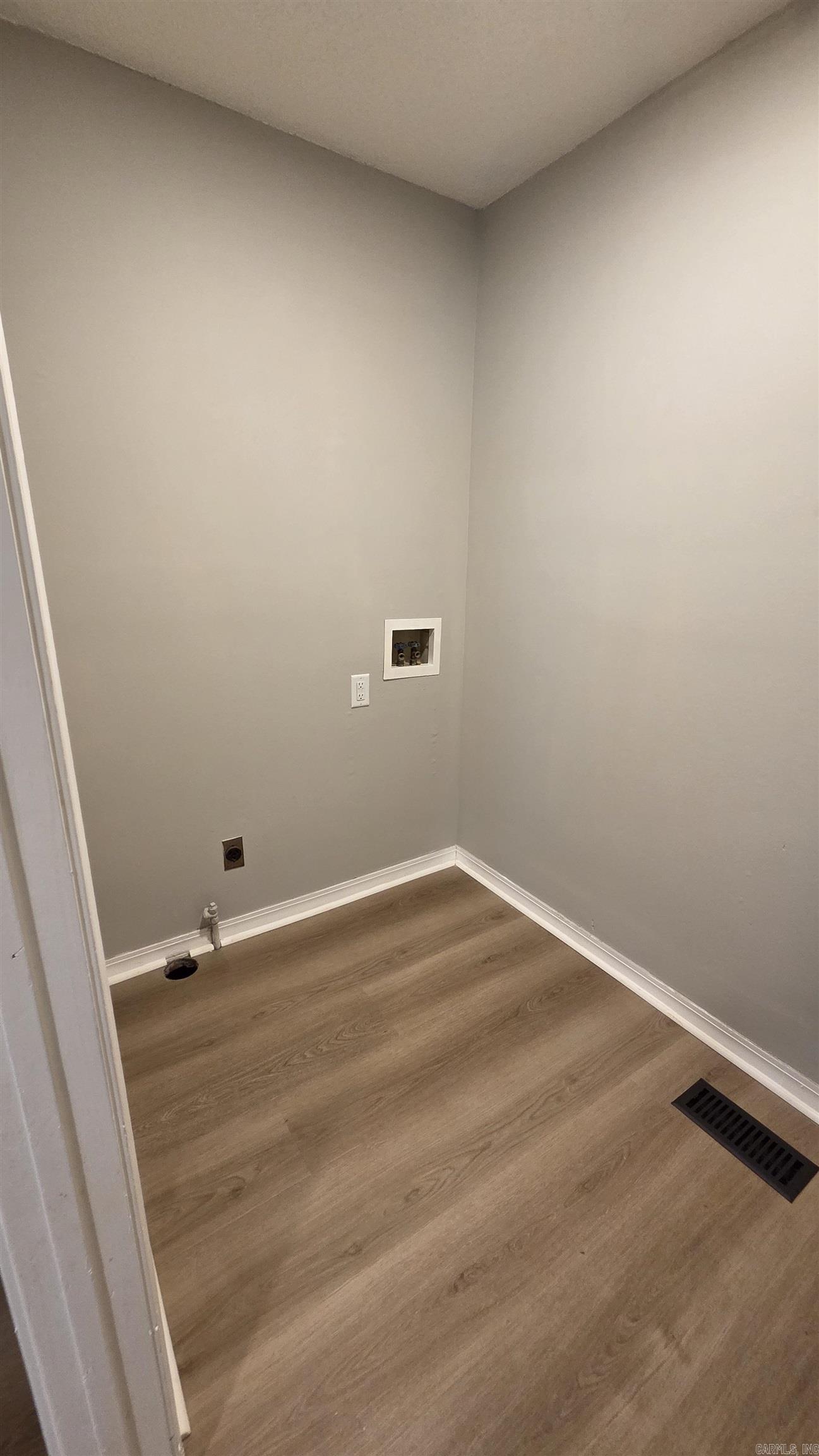 2706 Longcoy Street Little Rock, AR 72204