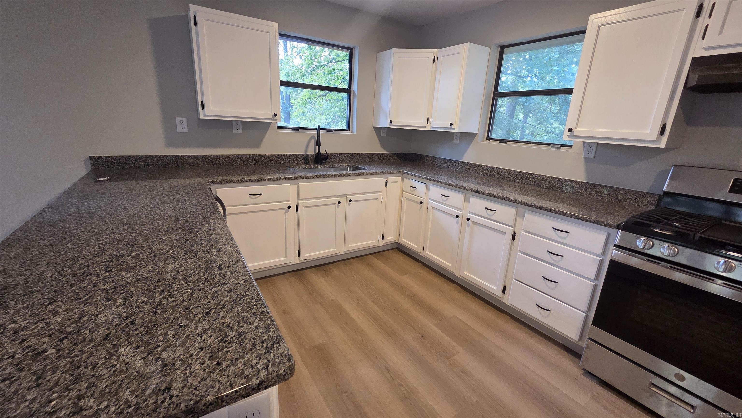 2706 Longcoy  Little Rock, AR