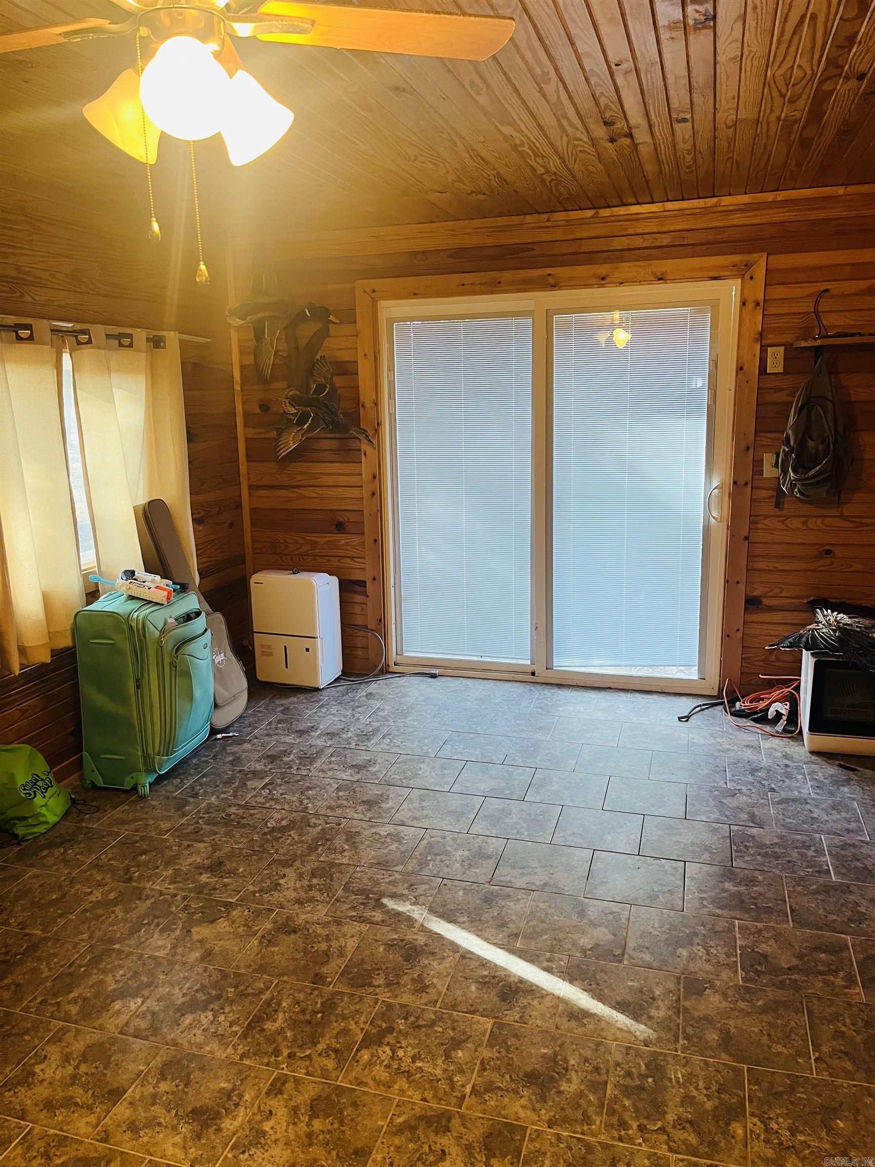 2215 S 425  Monticello, AR