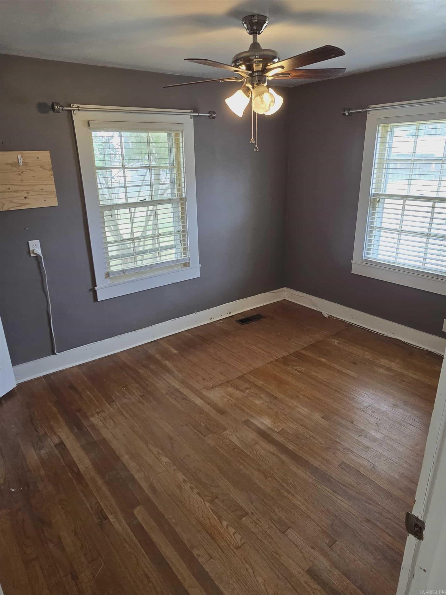 807 W Thompson  Paragould, AR