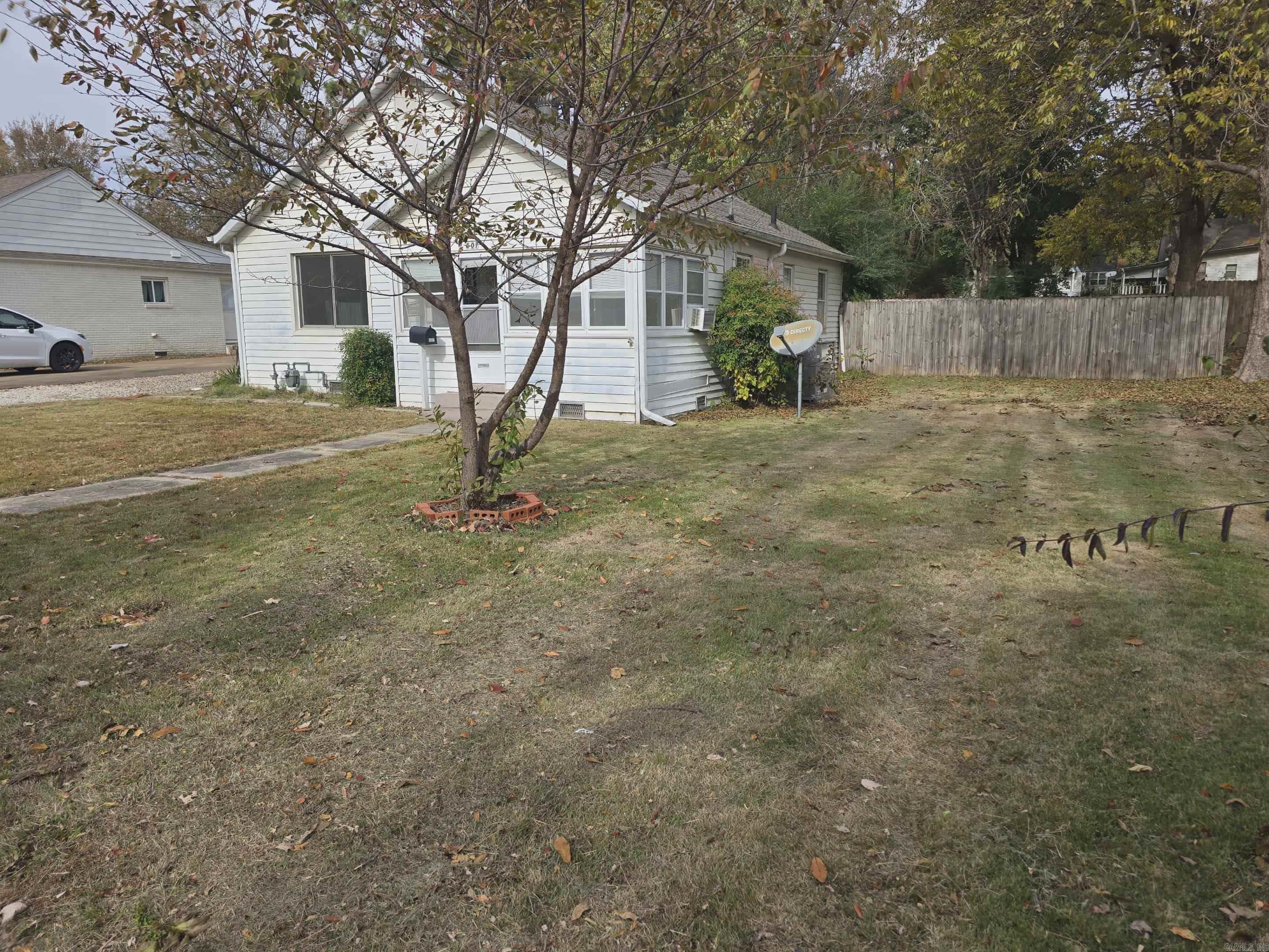 807 W Thompson  Paragould, AR